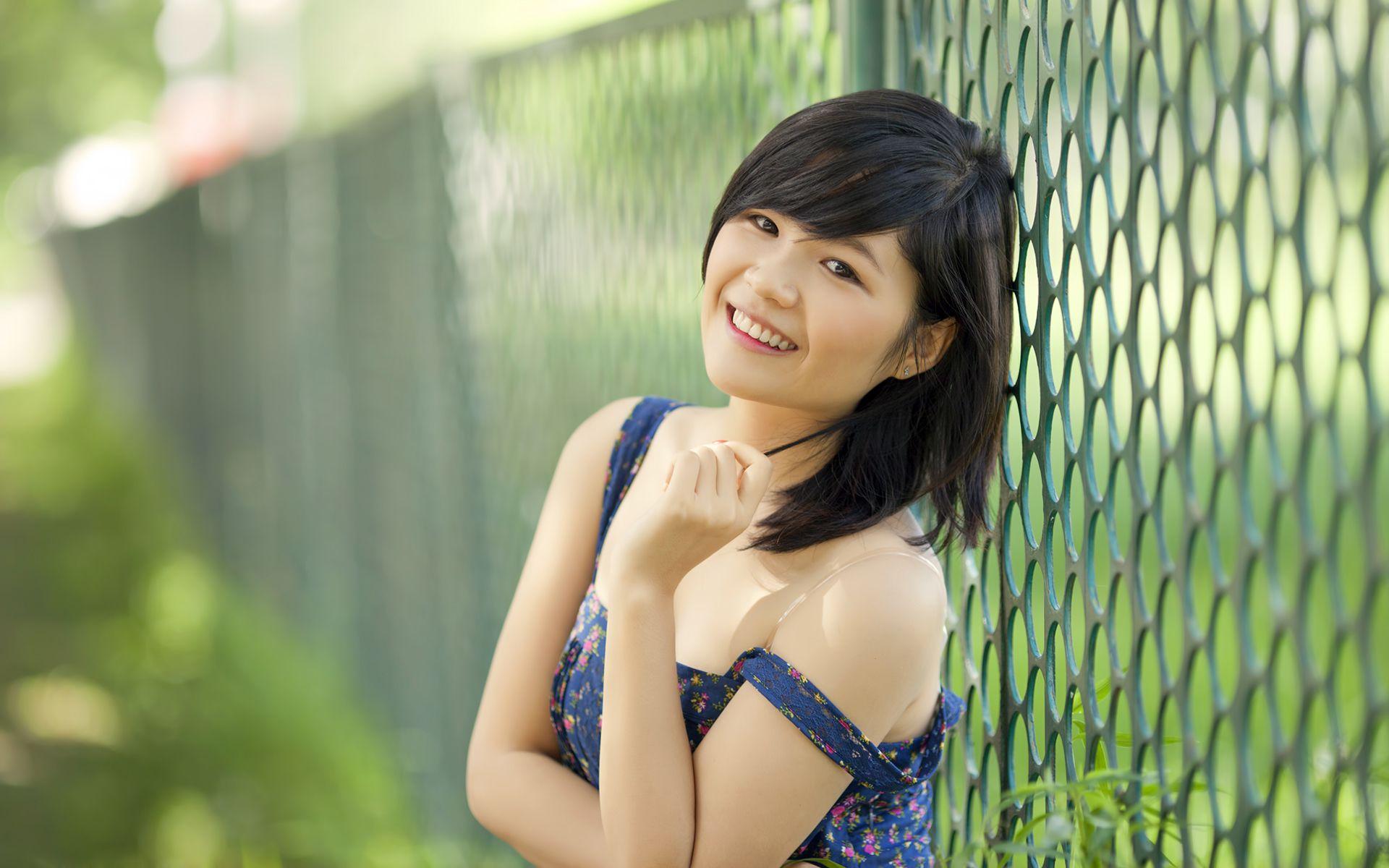 Cute And Beautiful Asian Girls Wallpaper Full HD
