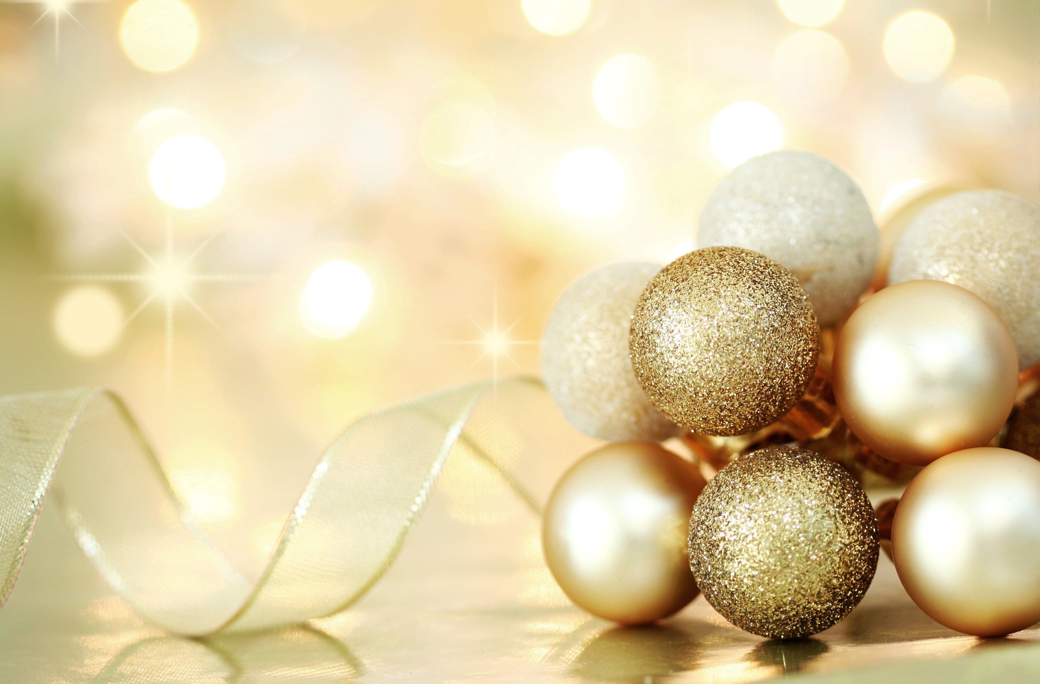 Silver And Gold Christmas Wallpapers Wallpaper Cave