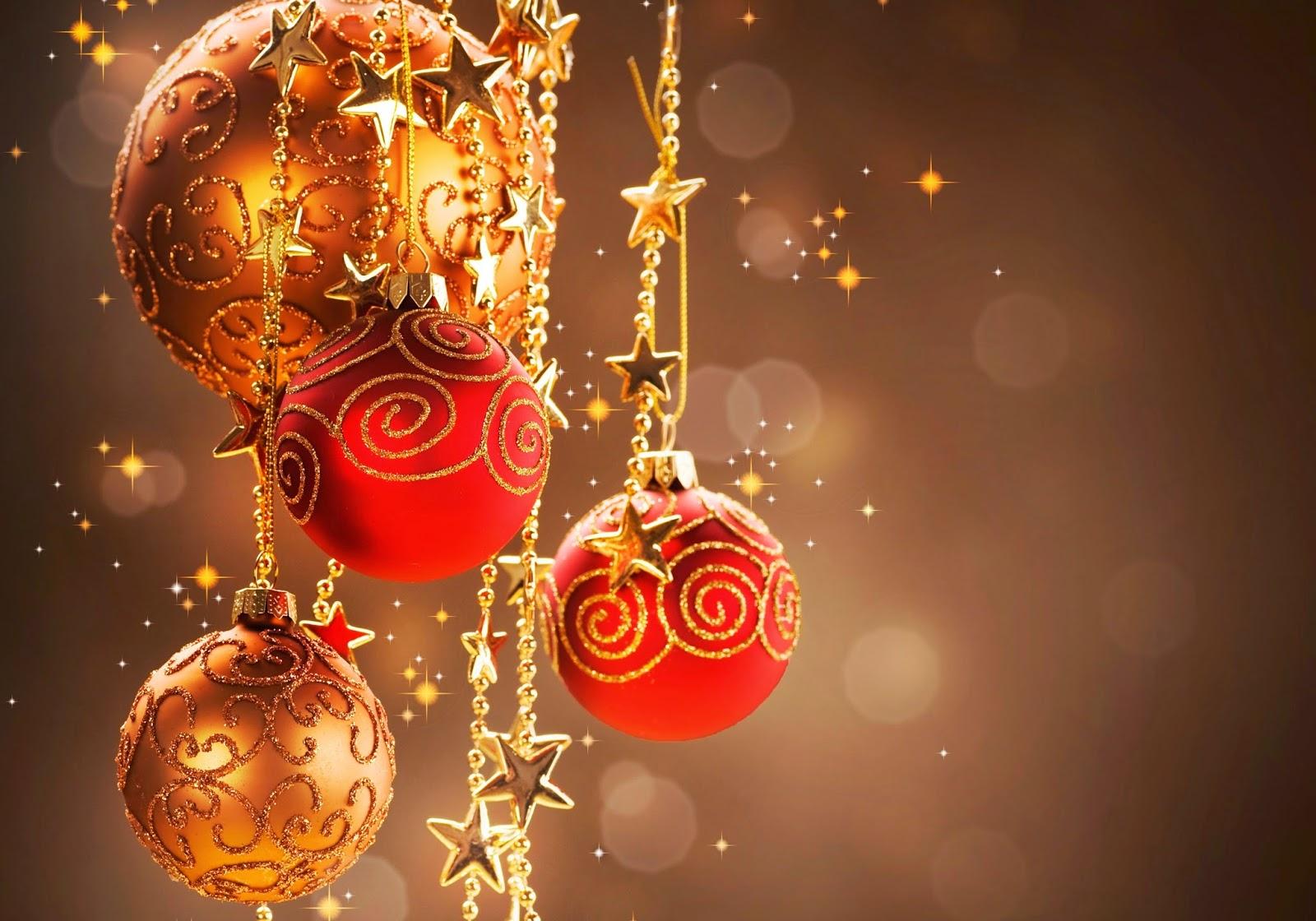 Christmas tree baubles decorations beautiful balls designs