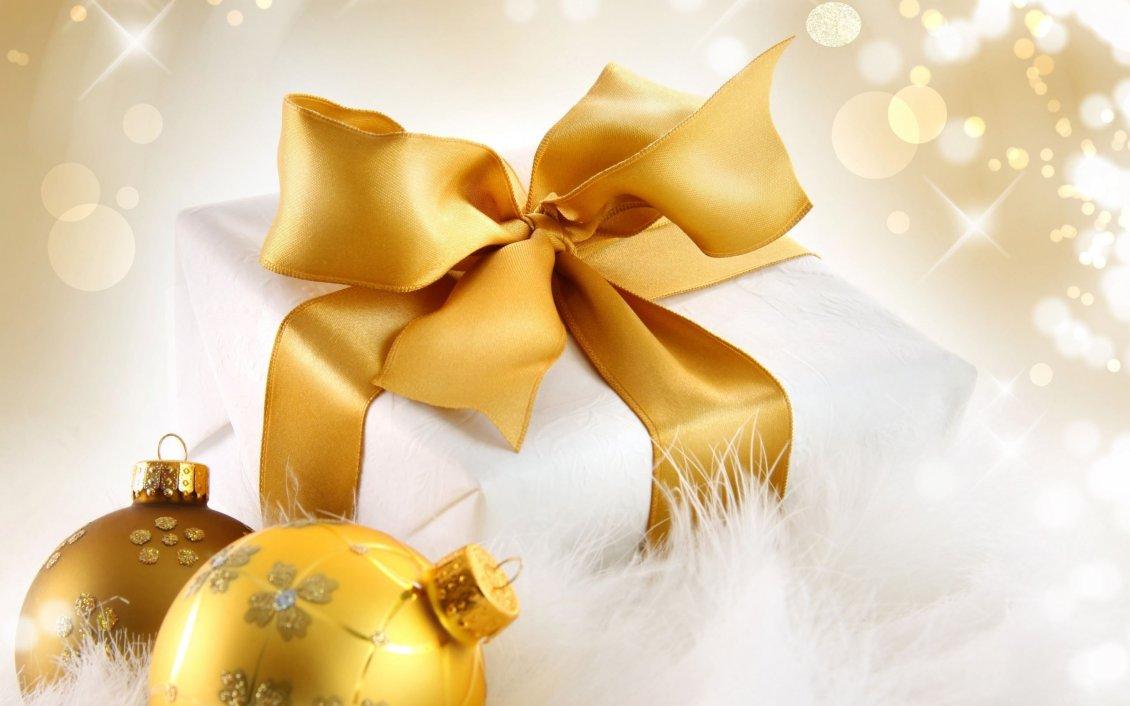 Golden Christmas accessories and balls
