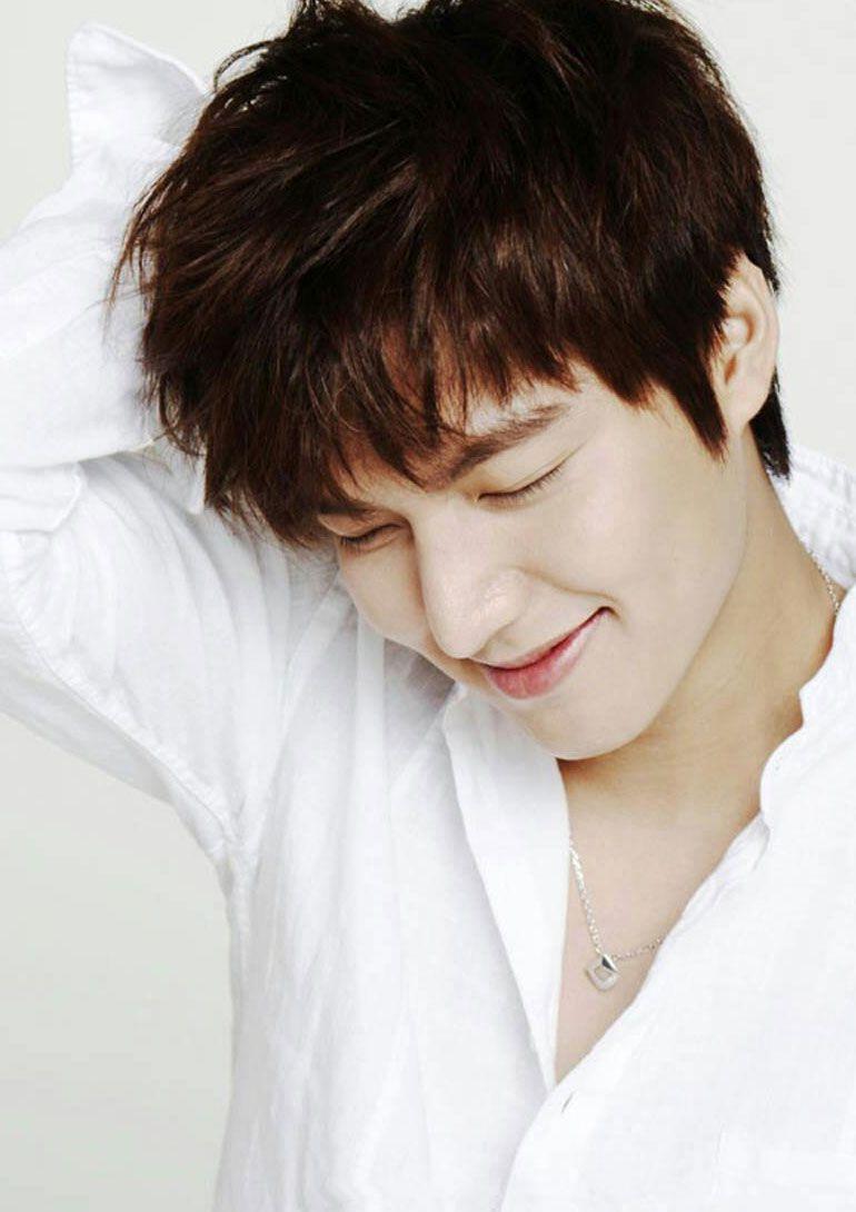 HD Lee Minho Wallpaper for Android Free Download