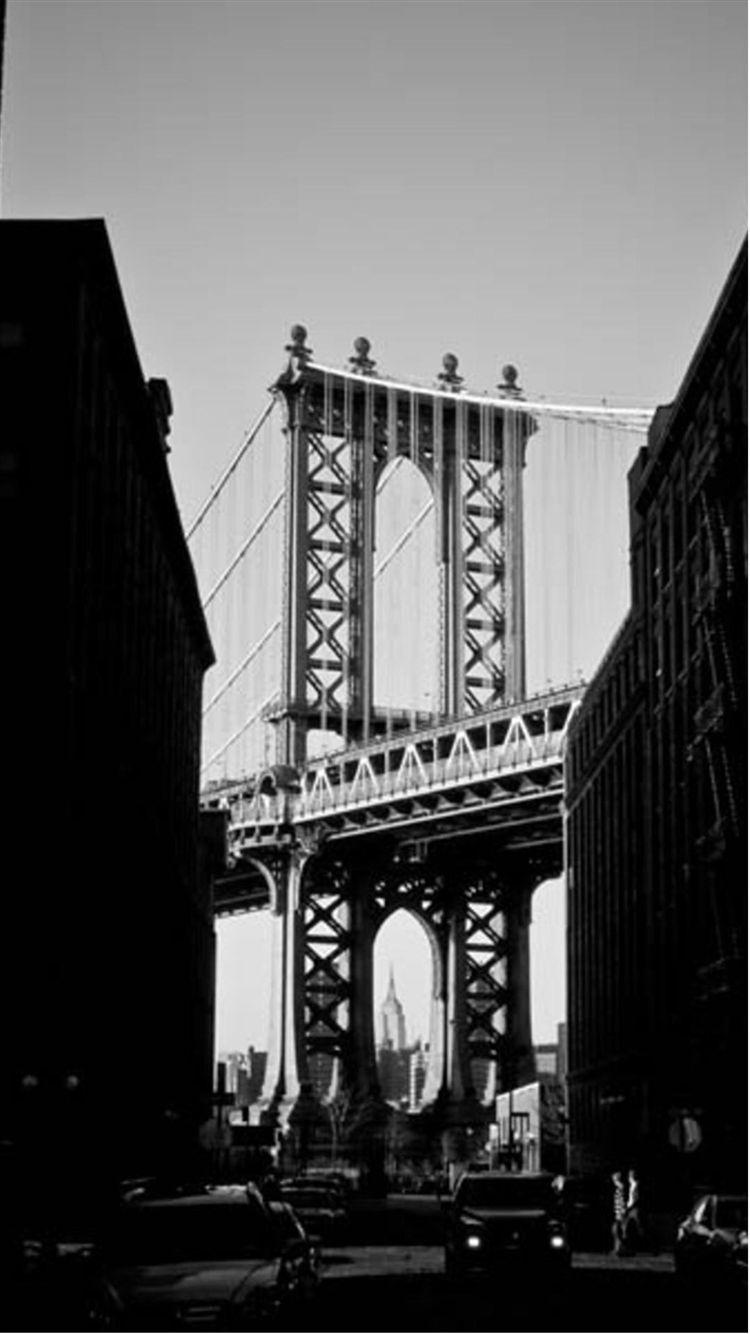 Manhattan Bridge New York Black And White iPhone Wallpaper
