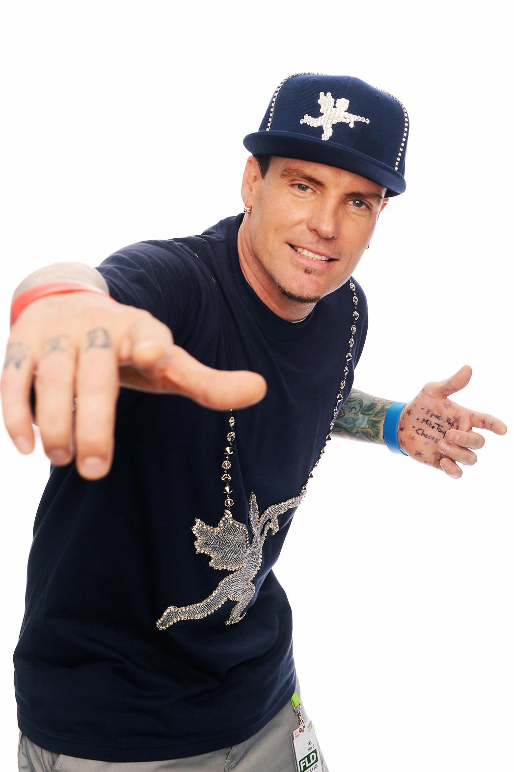 Free download Vanilla Ice Goes Amish Gets October Premiere