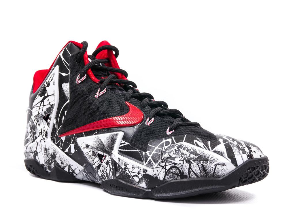 lebron 12 graffiti