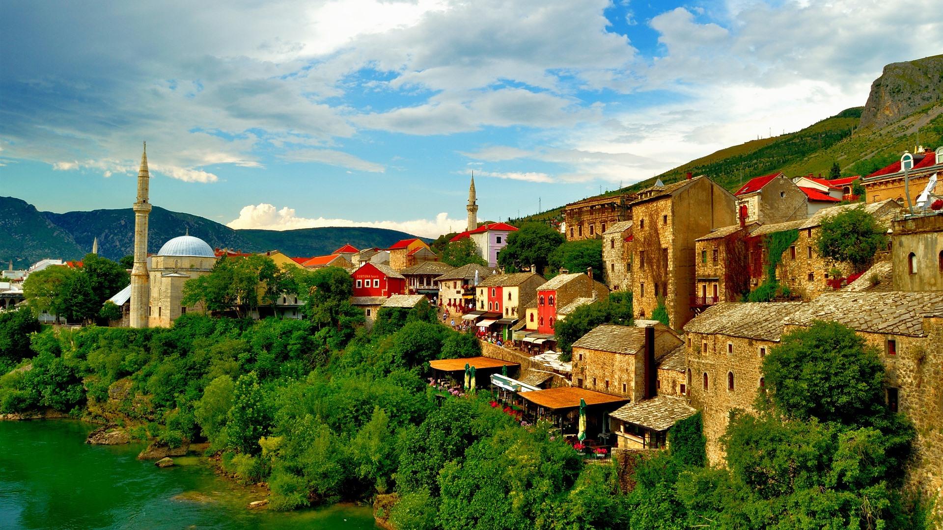 Wallpaper Bosnia and Herzegovina, Mostar, town, river, trees