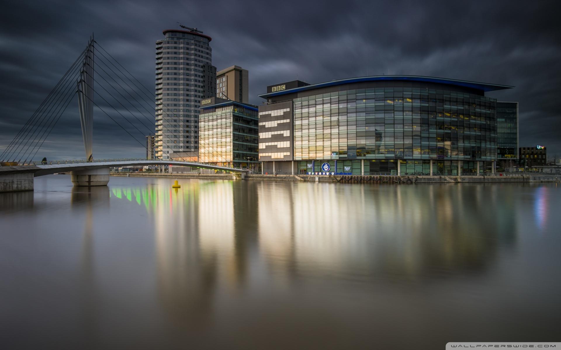 Salford Quays UHD Desktop Wallpaper for 4K Ultra HD TV