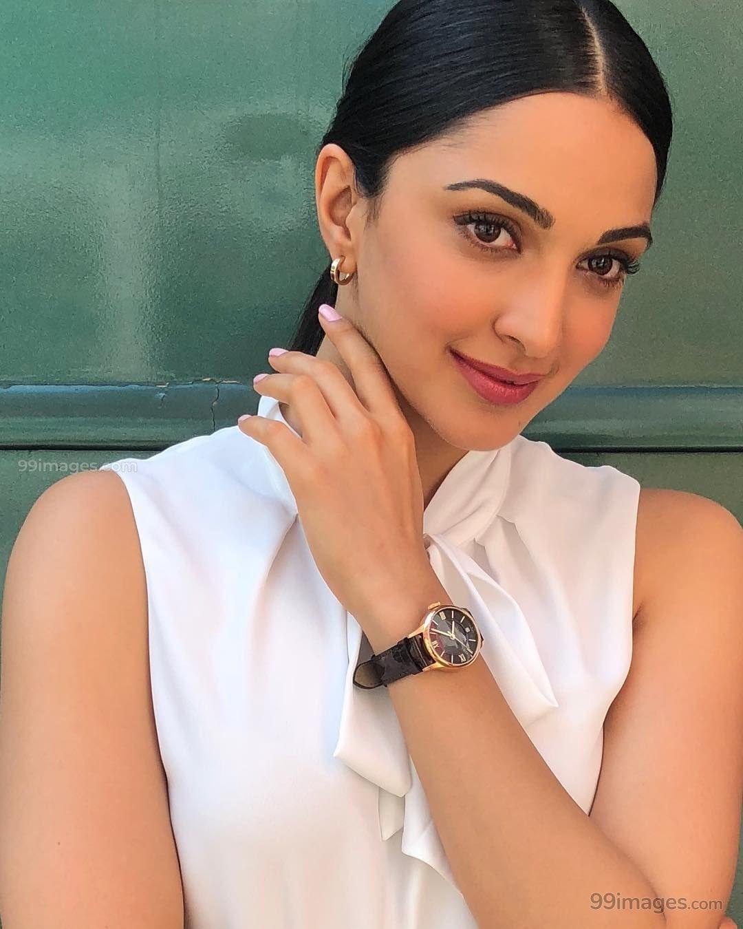 Kiara Advani Beautiful HD Photohoot Stills & Mobile