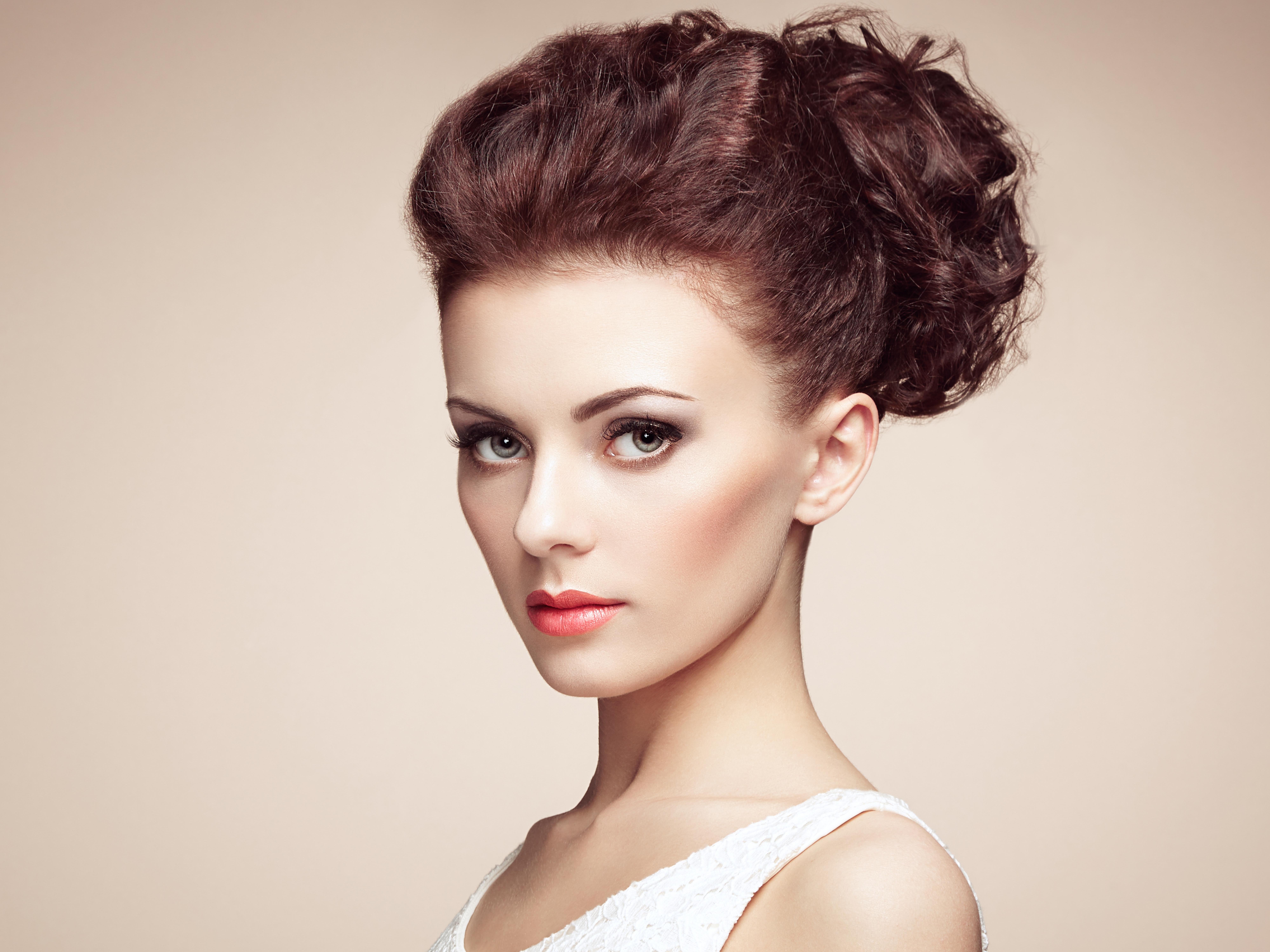 Portrait of beautiful sensual woman with elegant hairstyle 8k
