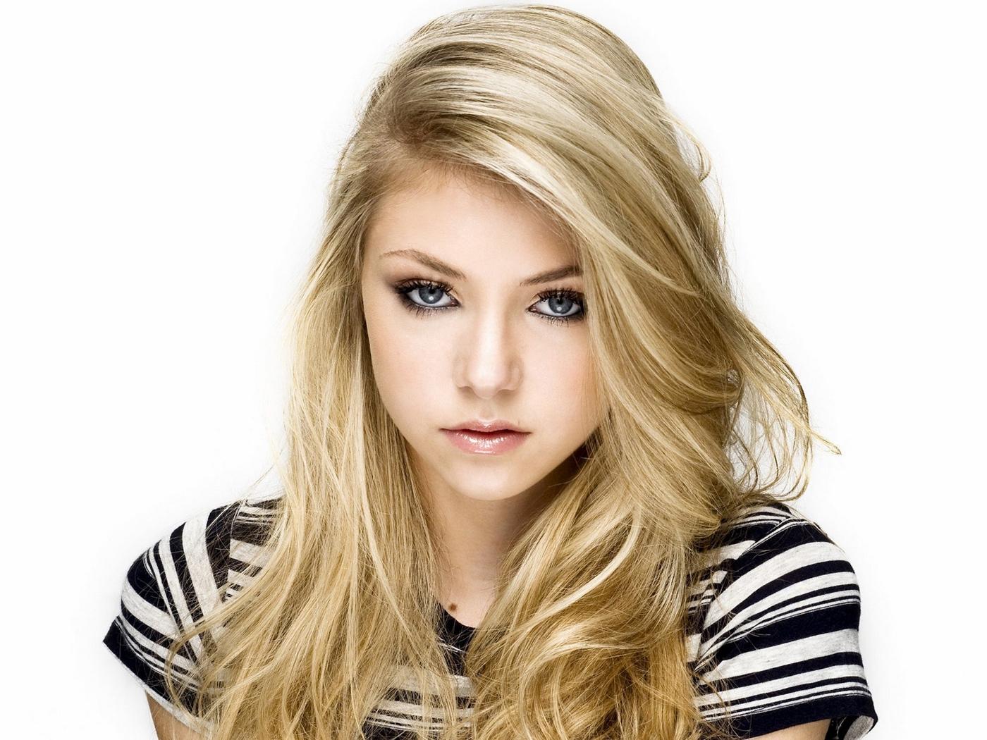 Download wallpaper 1400x1050 taylor momsen, the pretty