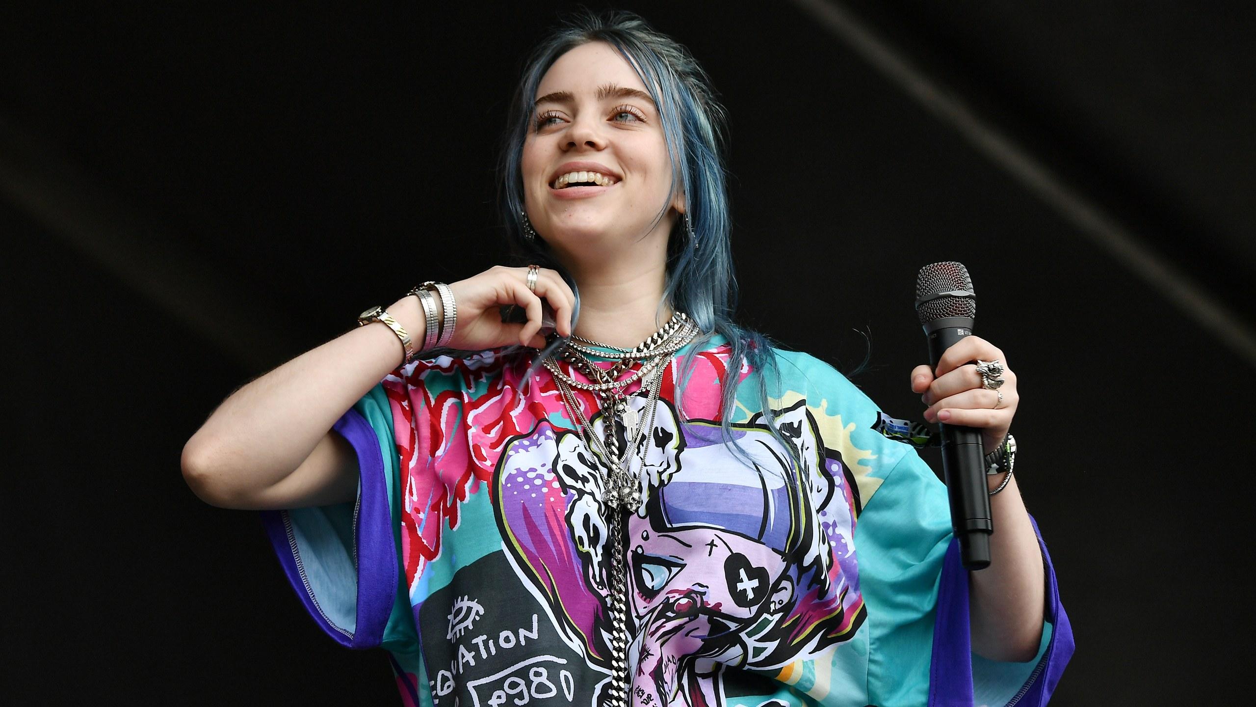 Billie Eilish Reveals the Reason for Her Baggy Clothes