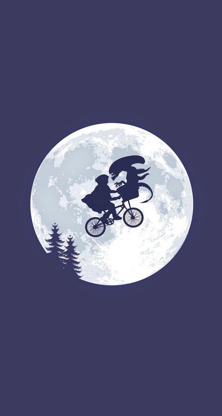 AAWHHH!!! Get off! get off my bike!! - #funny #ET #alien