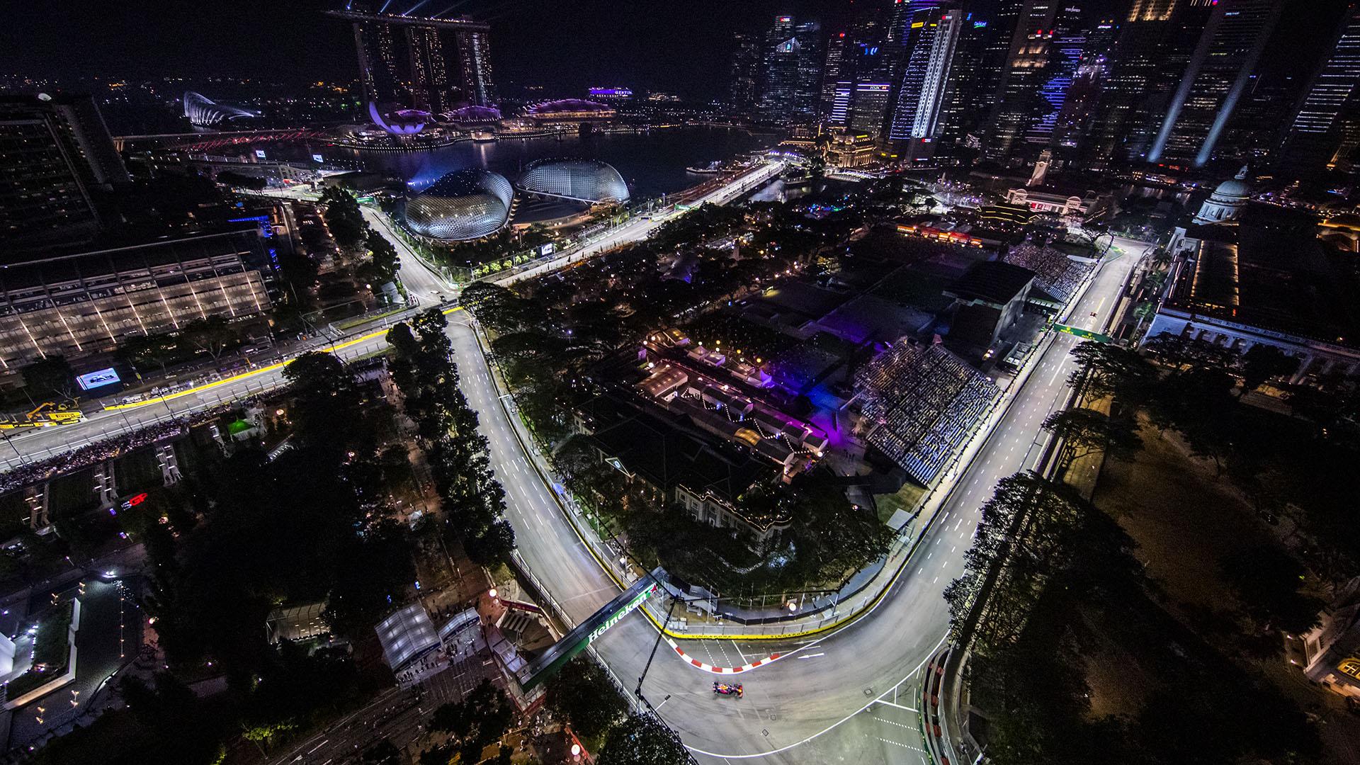 Top shots: 10 of the best image from Singapore. Formula 1®
