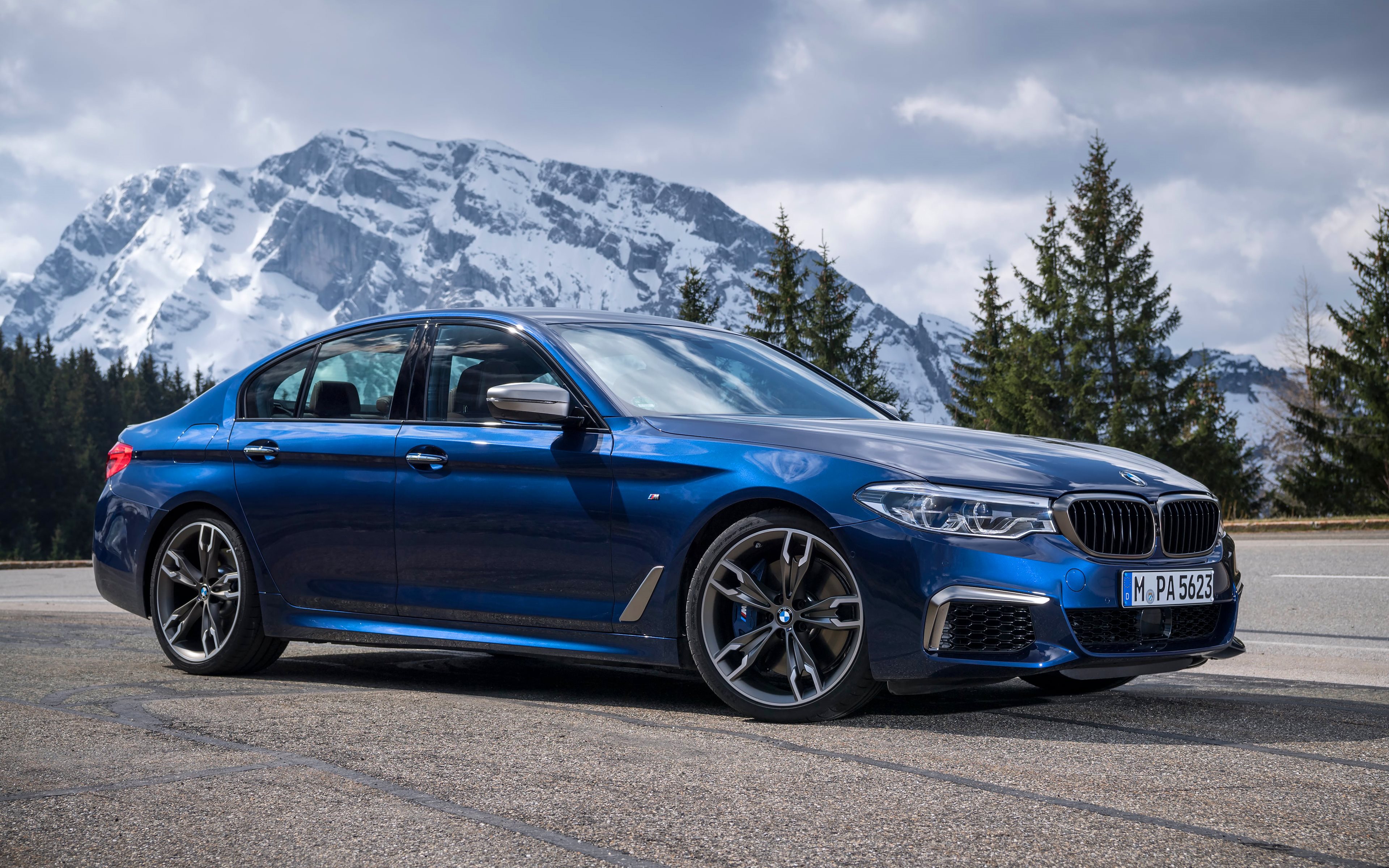 Download wallpaper 4k, BMW M F 2018 cars, new m5