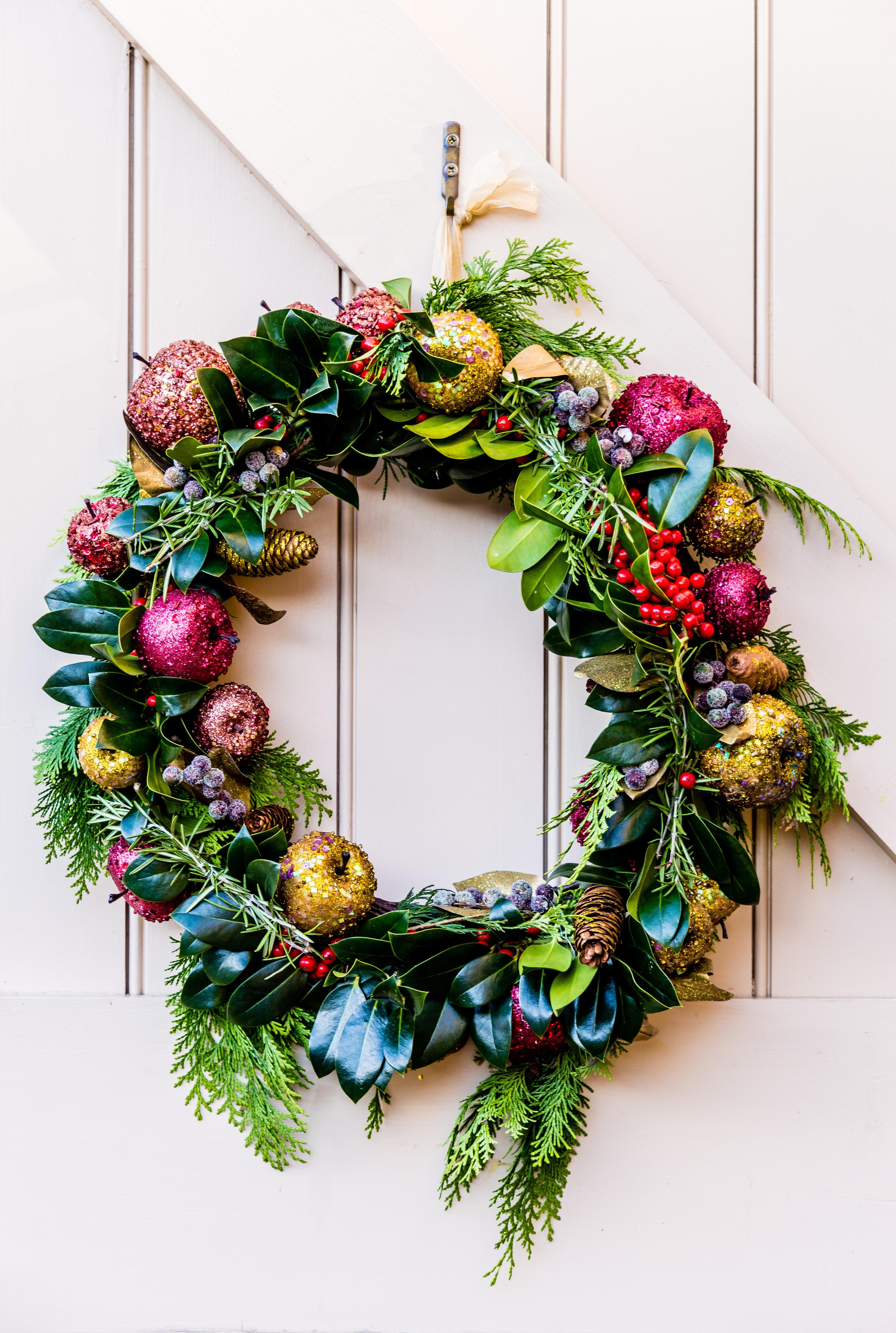 Green and Red Christmas Wreath · Free