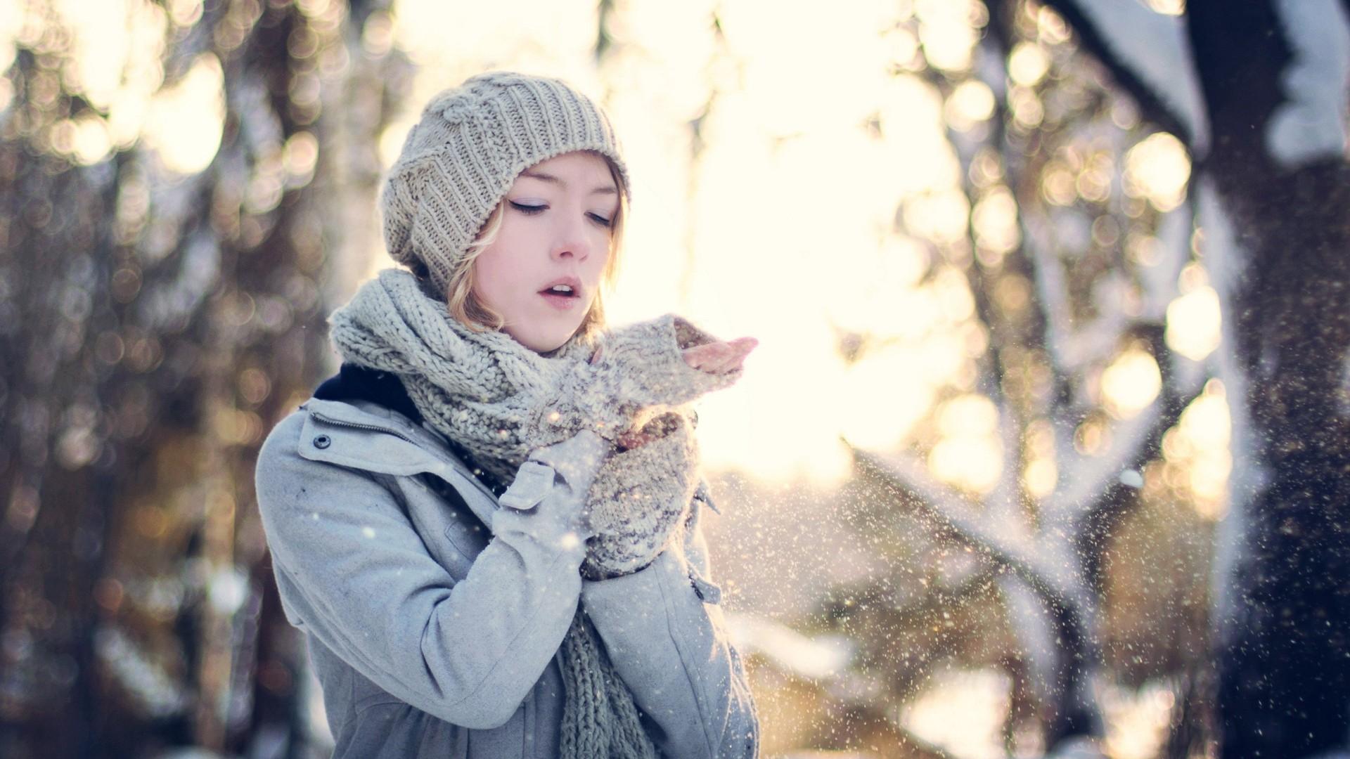 Winter Girl Wallpaper Image Photo Picture Background