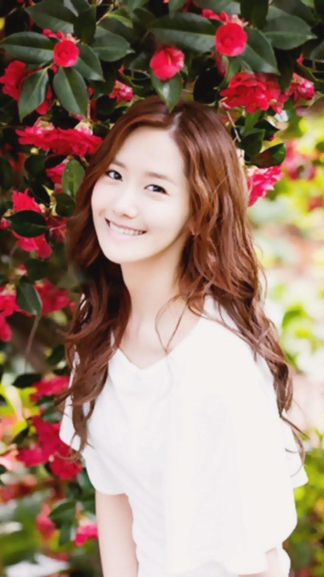 Yoona HD Wallpaper