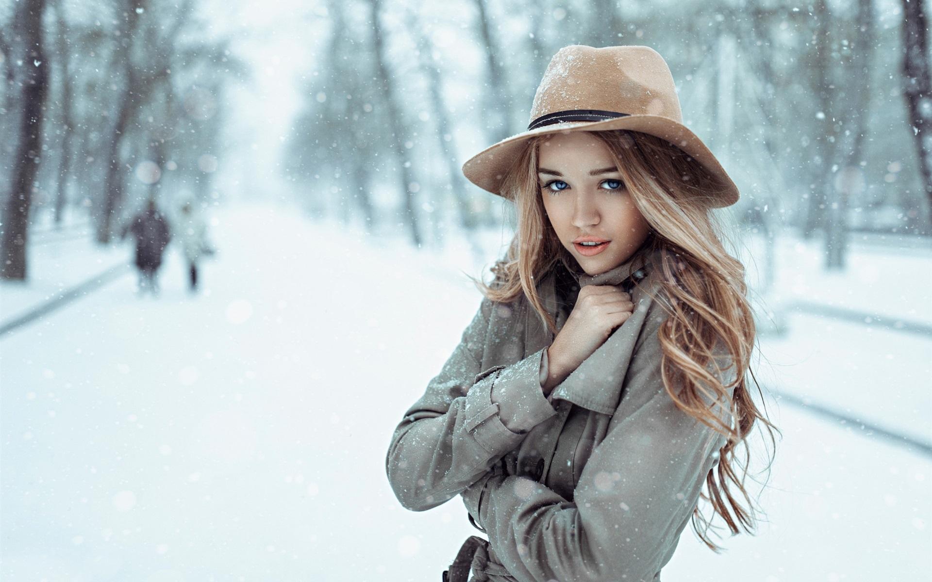 Wallpaper Girl in the snow winter, cold, hat 1920x1200 HD