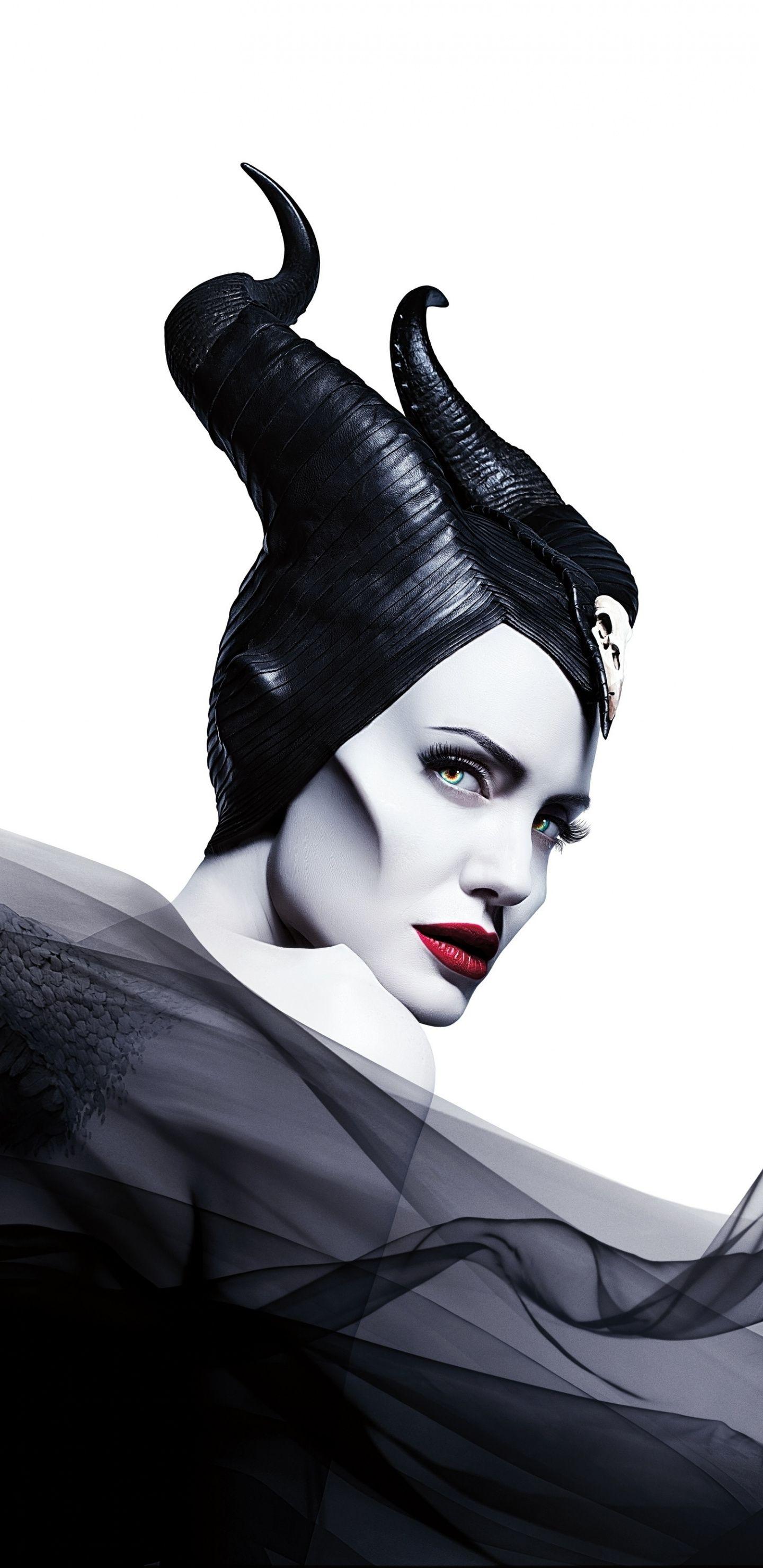 Maleficent: Mistress of Evil, Angelina Jolie, Evil