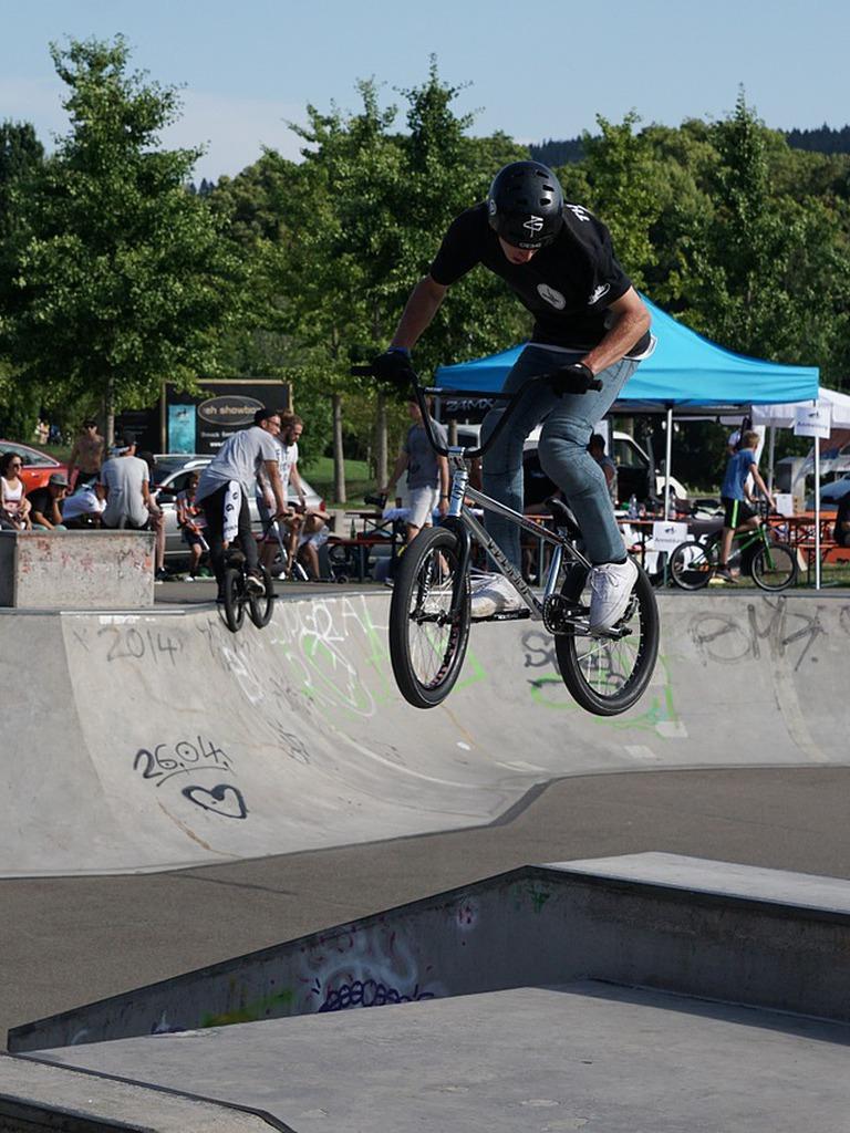 BMX Wallpaper HD for Android