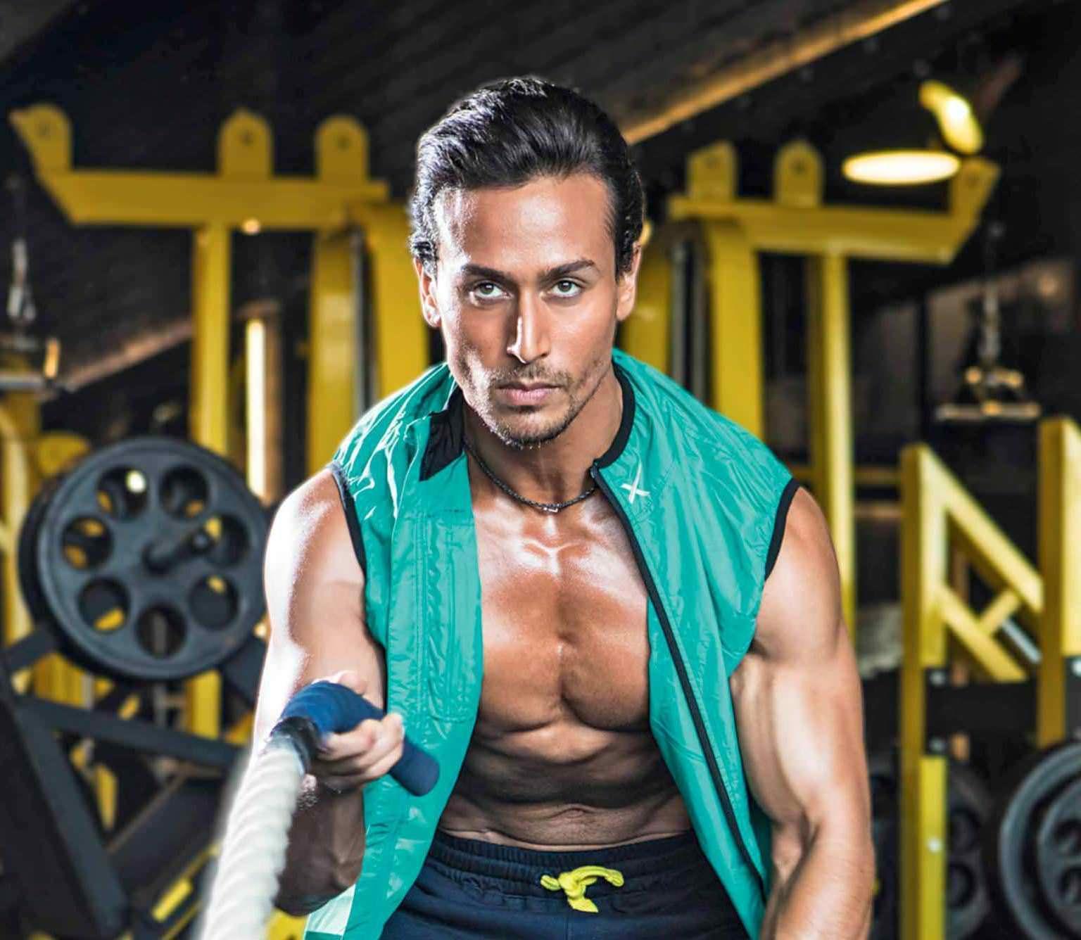 Tiger Shroff Wallpaper Free Tiger Shroff Background