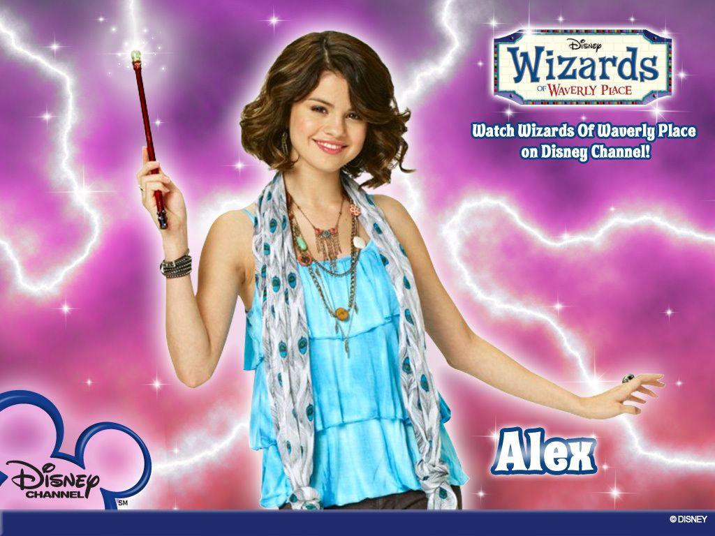 wizards of WAVERLY PLACE. Selena gomez, Selena gomez