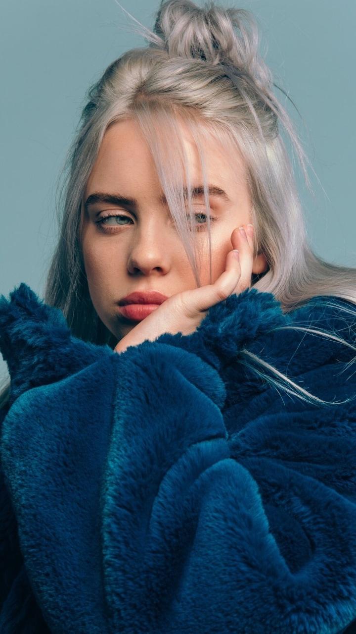 Wallpapers about billie eilish discovered by SOMEONE