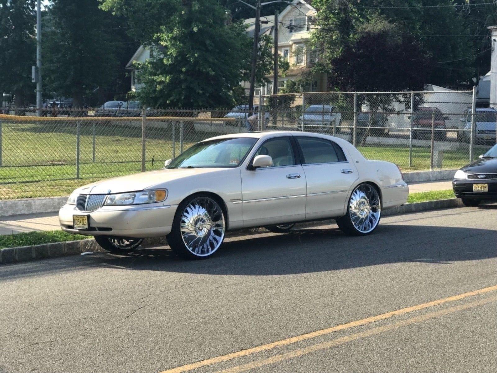 Daily Turismo: Son Of A Donk: 1998 Lincoln Town Car Cartier
