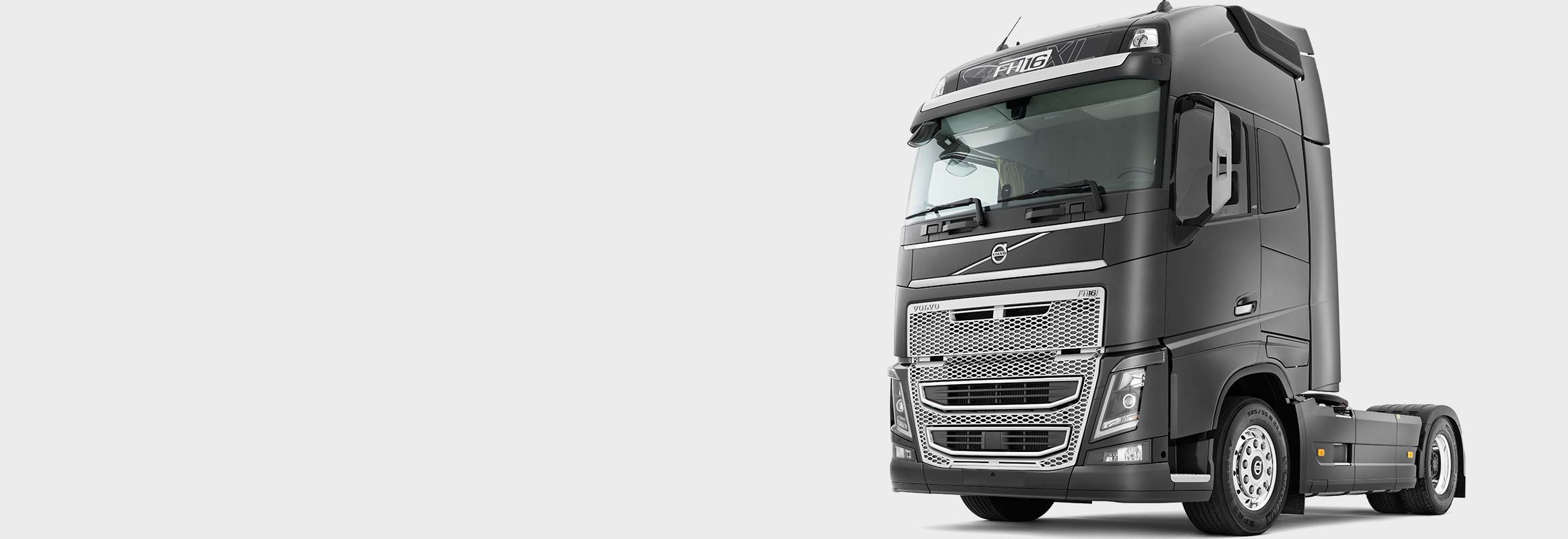 Volvo FH16 beauty on the surface