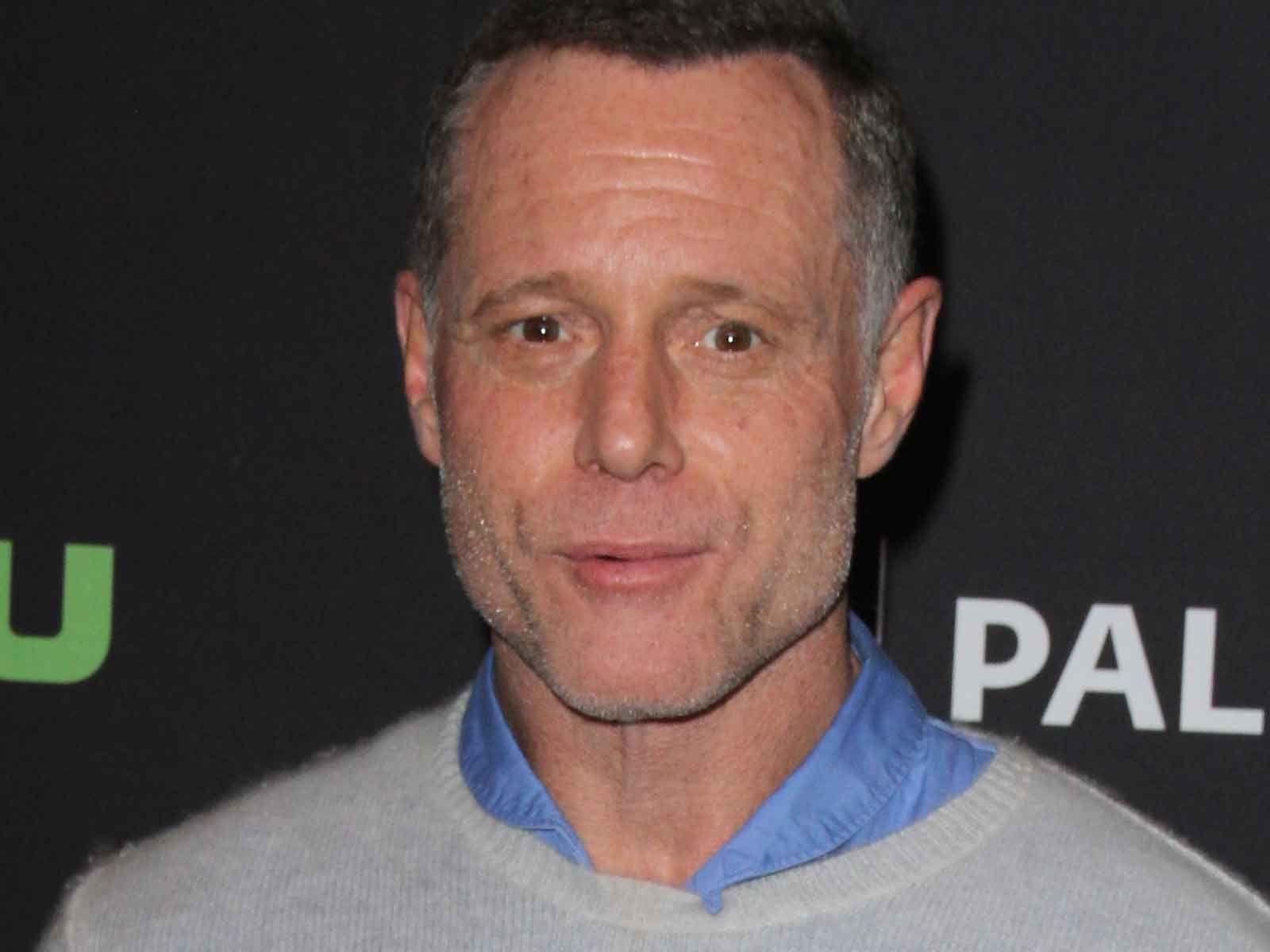 Chicago P.D.' Star Jason Beghe Files for Divorce