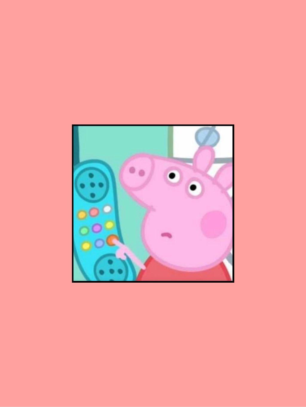 Peppa- what are you doing on my iphone wallpaper? ••••♥