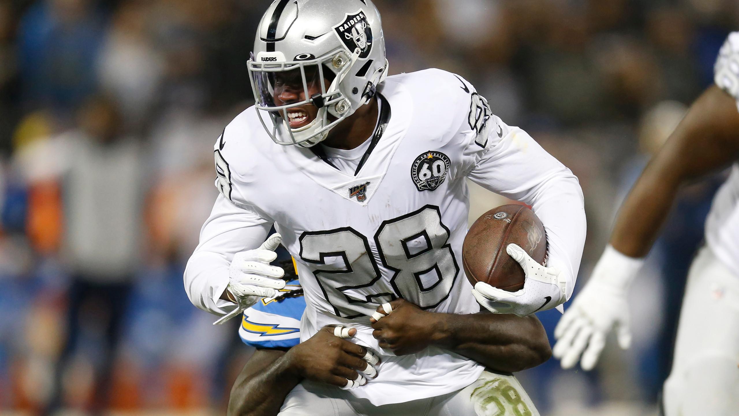 Raiders Rally To Beat Chargers 26 24