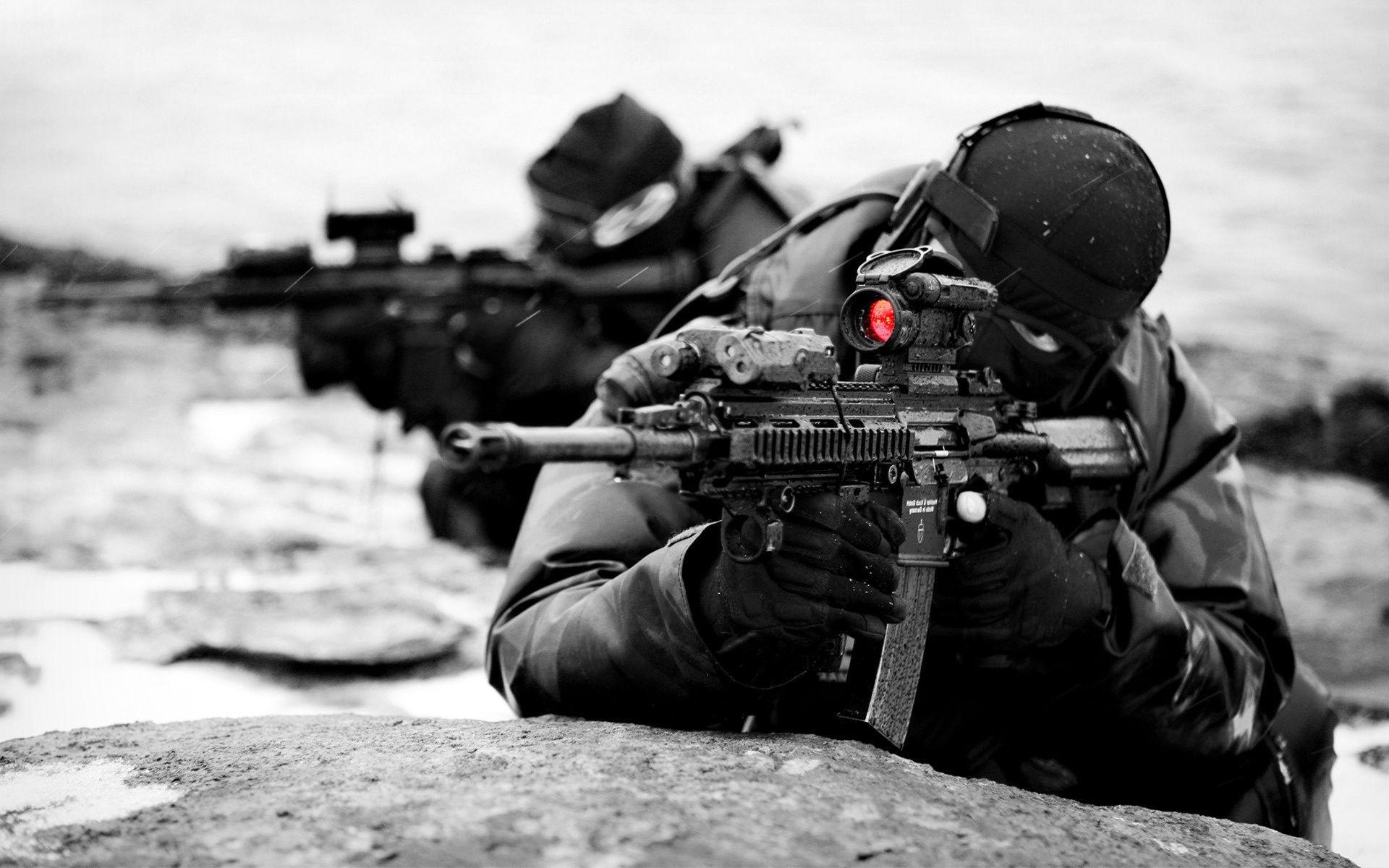 Soldiers military special forces weapons