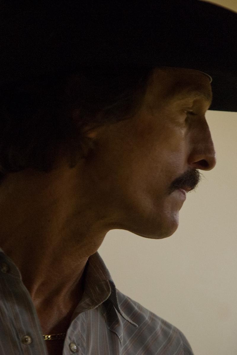 Download wallpaper 800x1200 dallas buyers club, ron woodroof