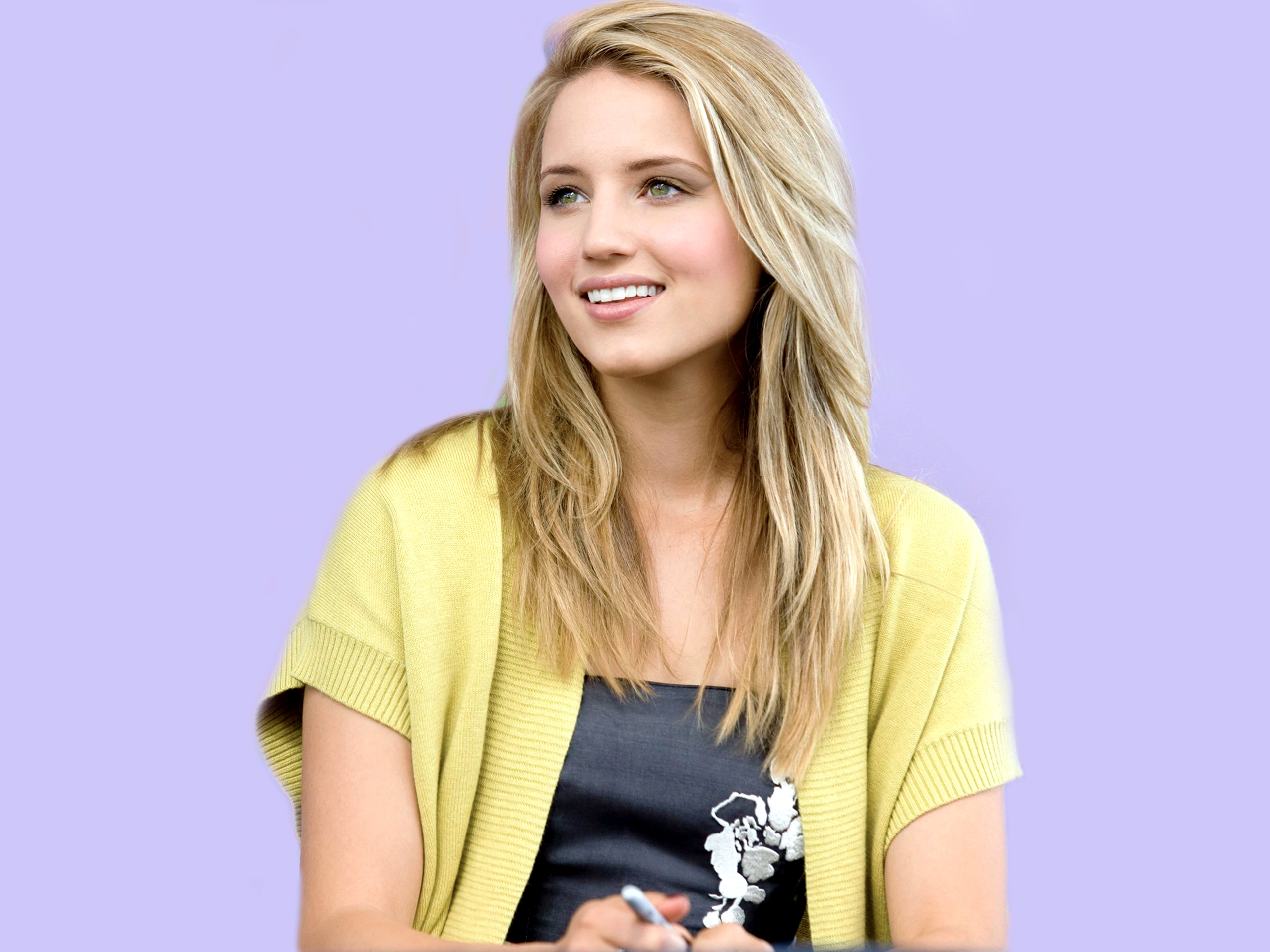 HD Dianna Agron Wallpaper