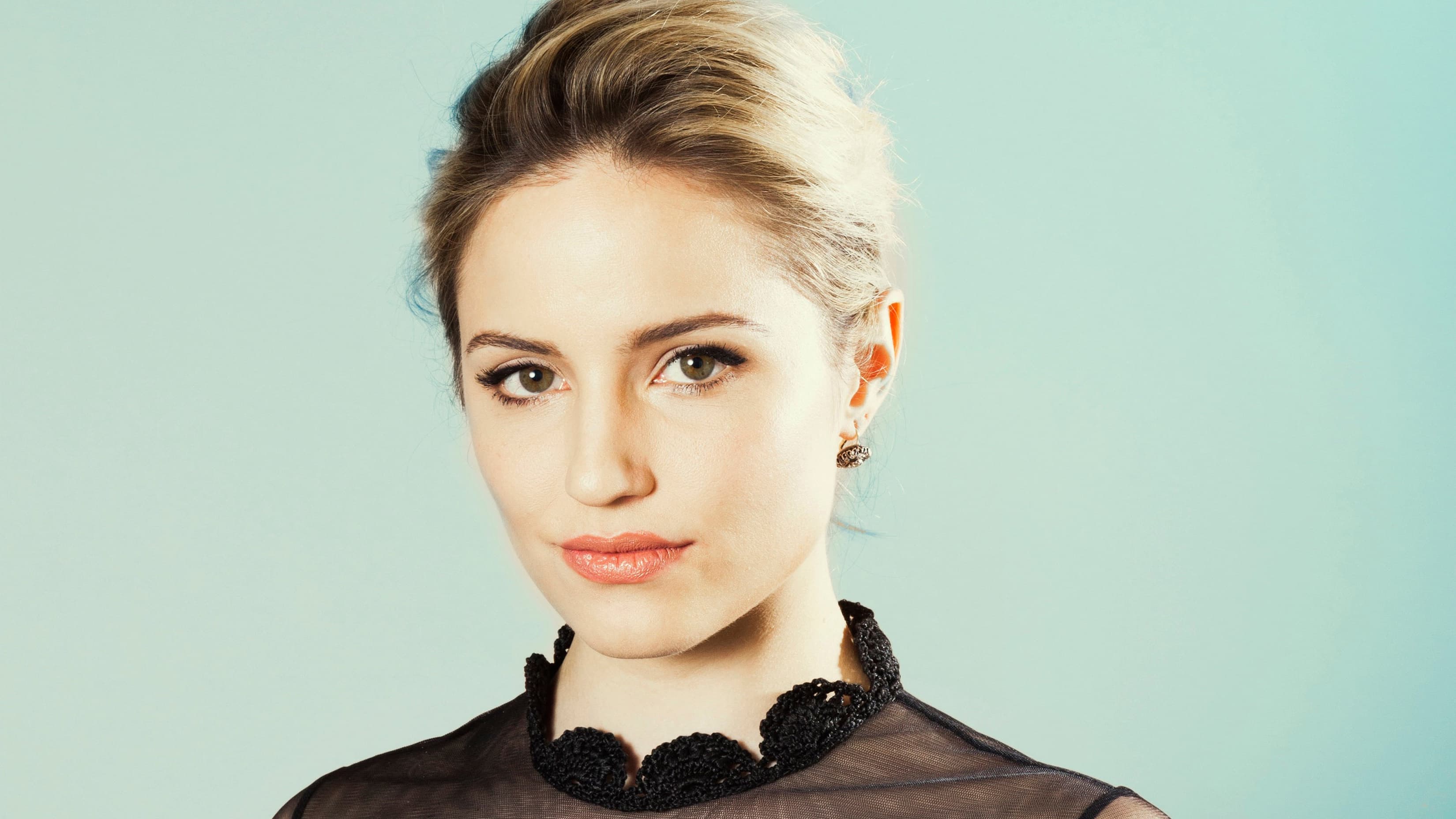 Dianna Agron HD Wallpaper. Background Imagex1856