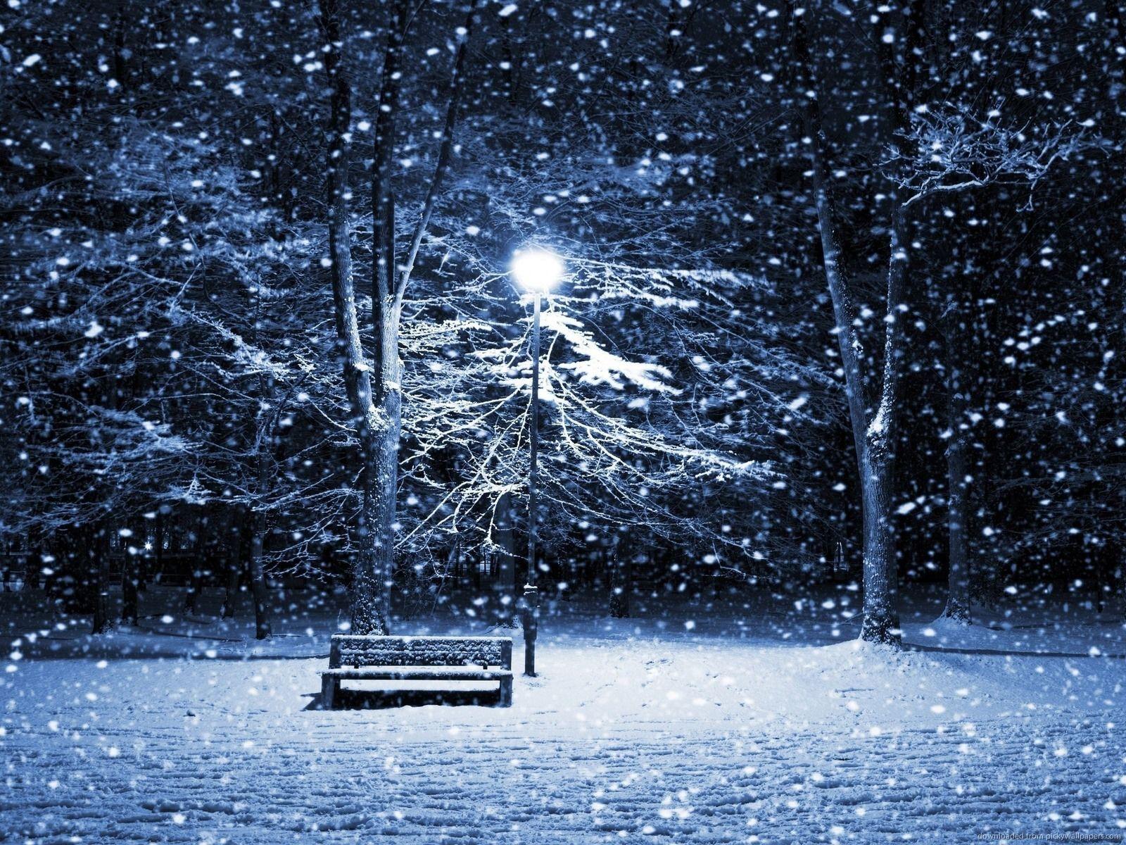 Download 1600x1200 Winter Street With Bench And Lamp Post