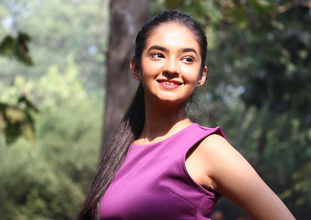 Anushka Sen HD Wallpaper Sen Hot Instagram Free