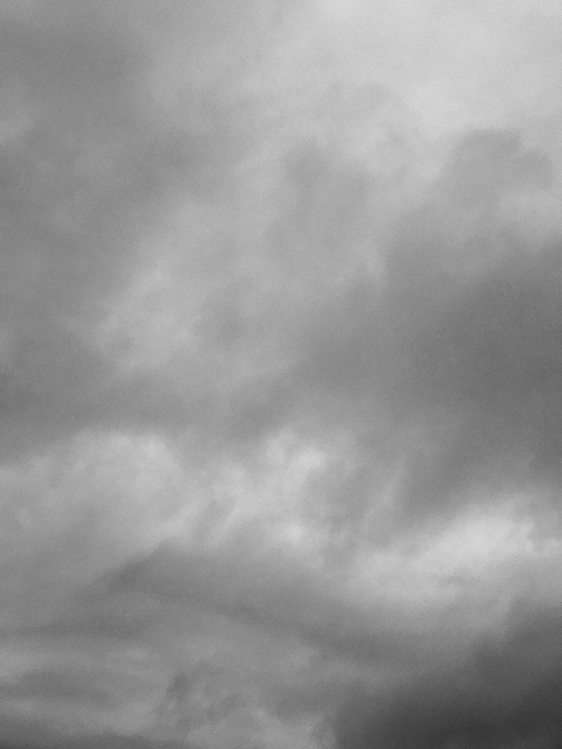 MySundayPhoto Skies & Goodbyes. Gray aesthetic, Sky