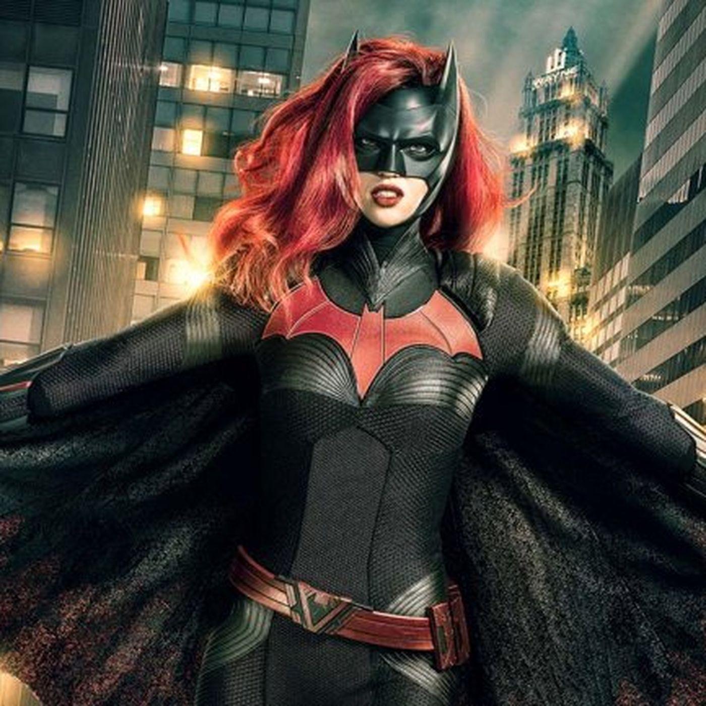 Watch the first trailer for The CW's Batwoman