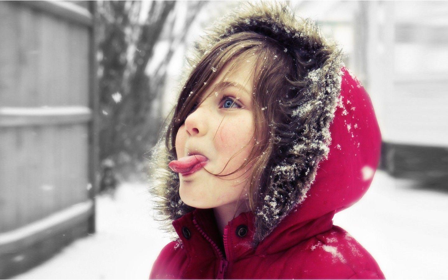 snow kids tongue / 1440x900 Wallpaper. Winter wallpaper