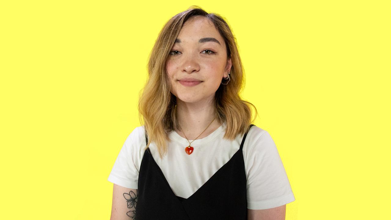 Mxmtoon Breaks Down The Meaning of Prom Dress