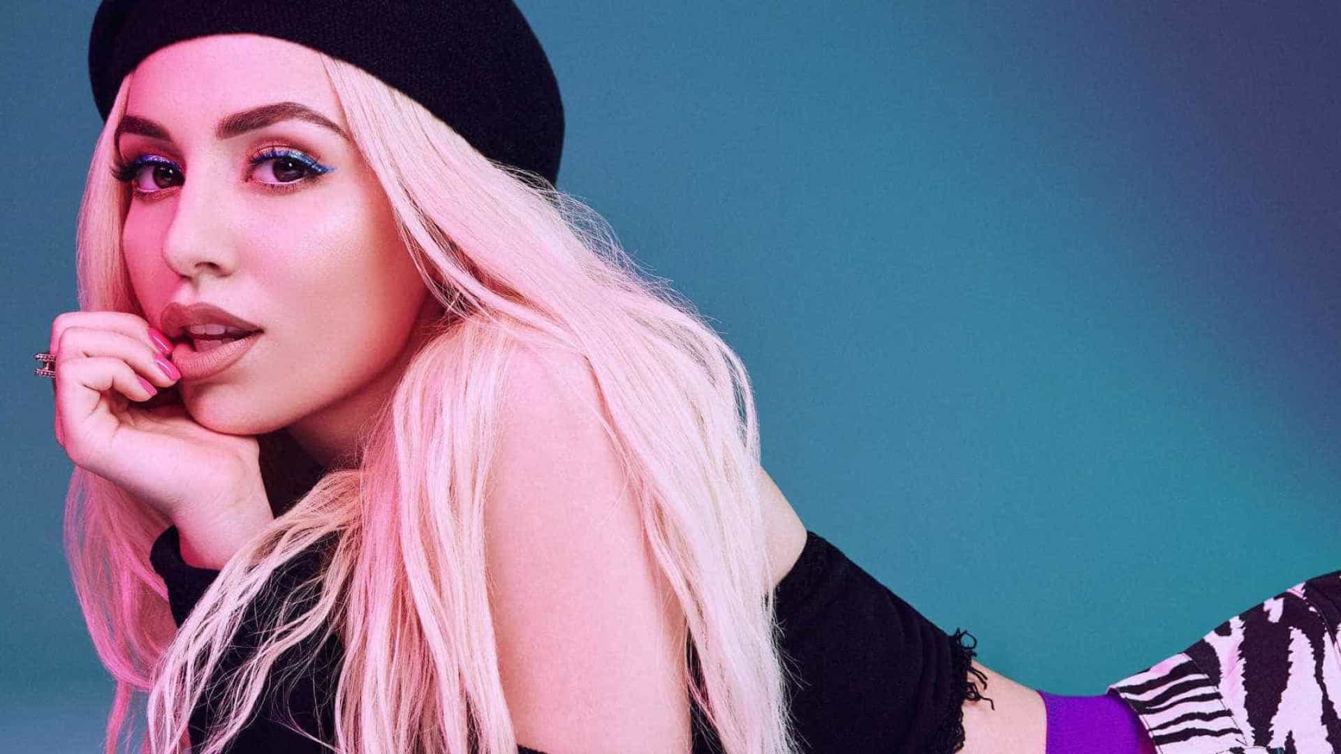 Ava Max Wallpaper 4K