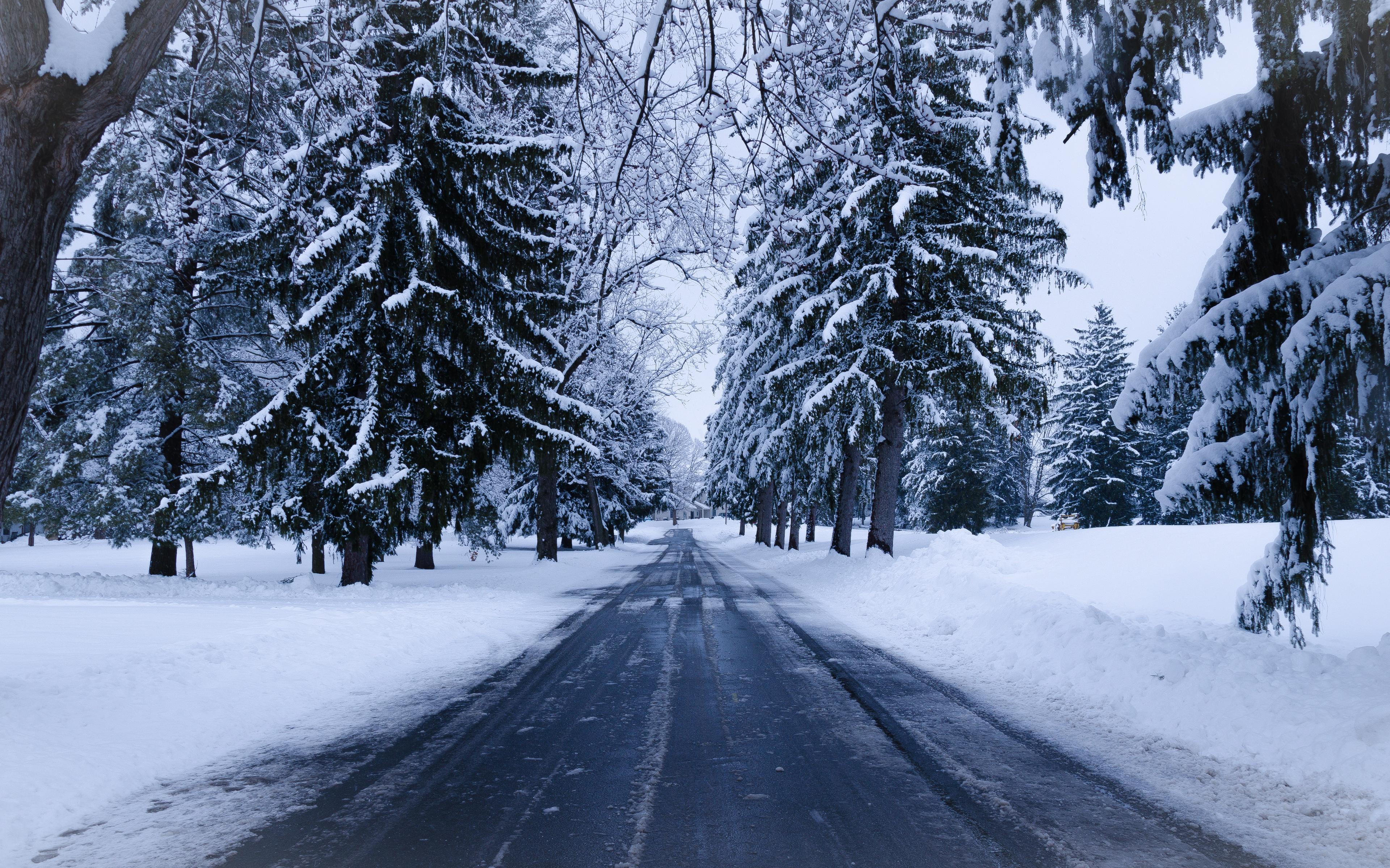 Download wallpapers 3840x2400 winter, road, snow, trees