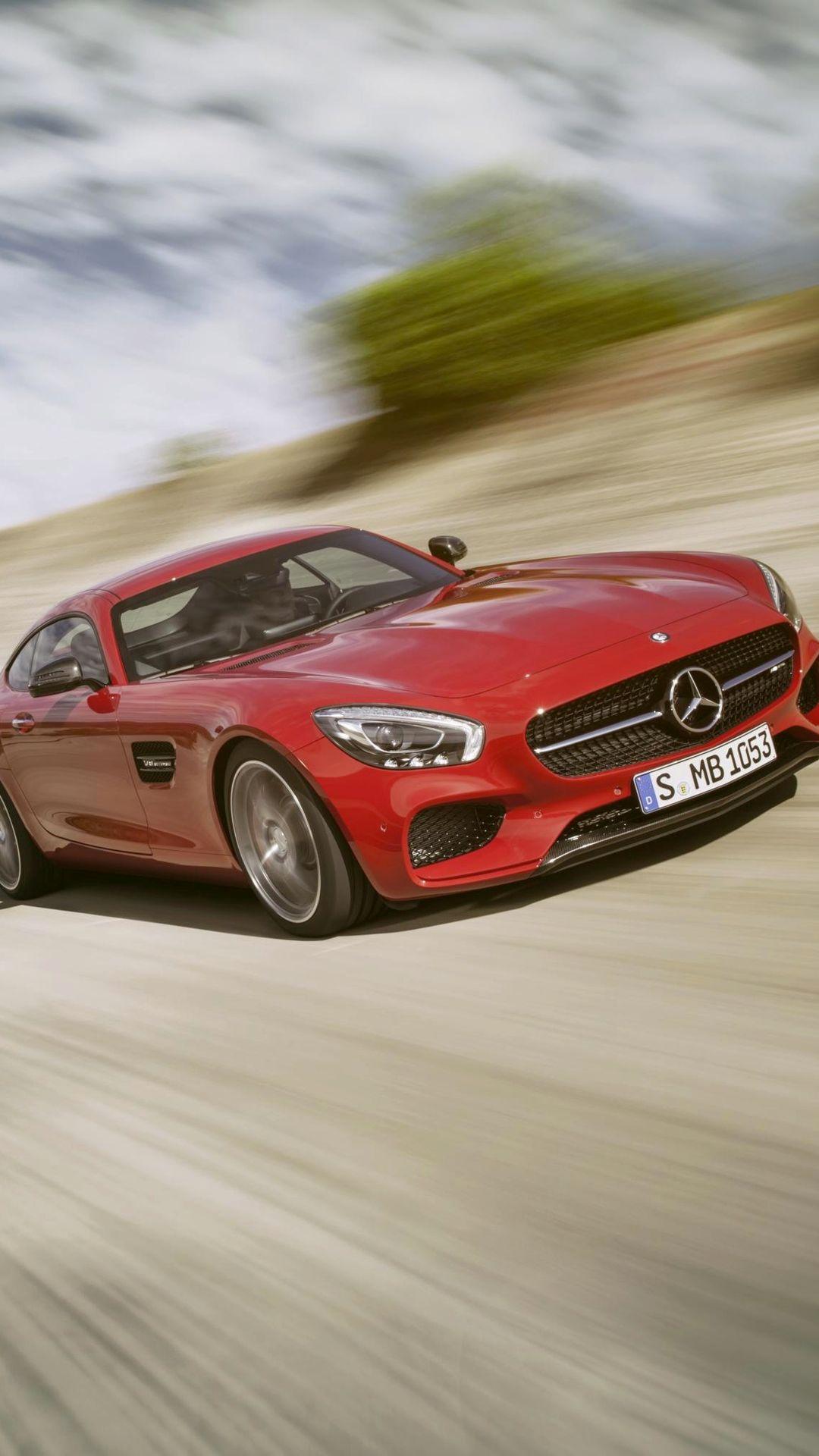 Give Your Desktop And Mobile A Mercedes Makeover With These