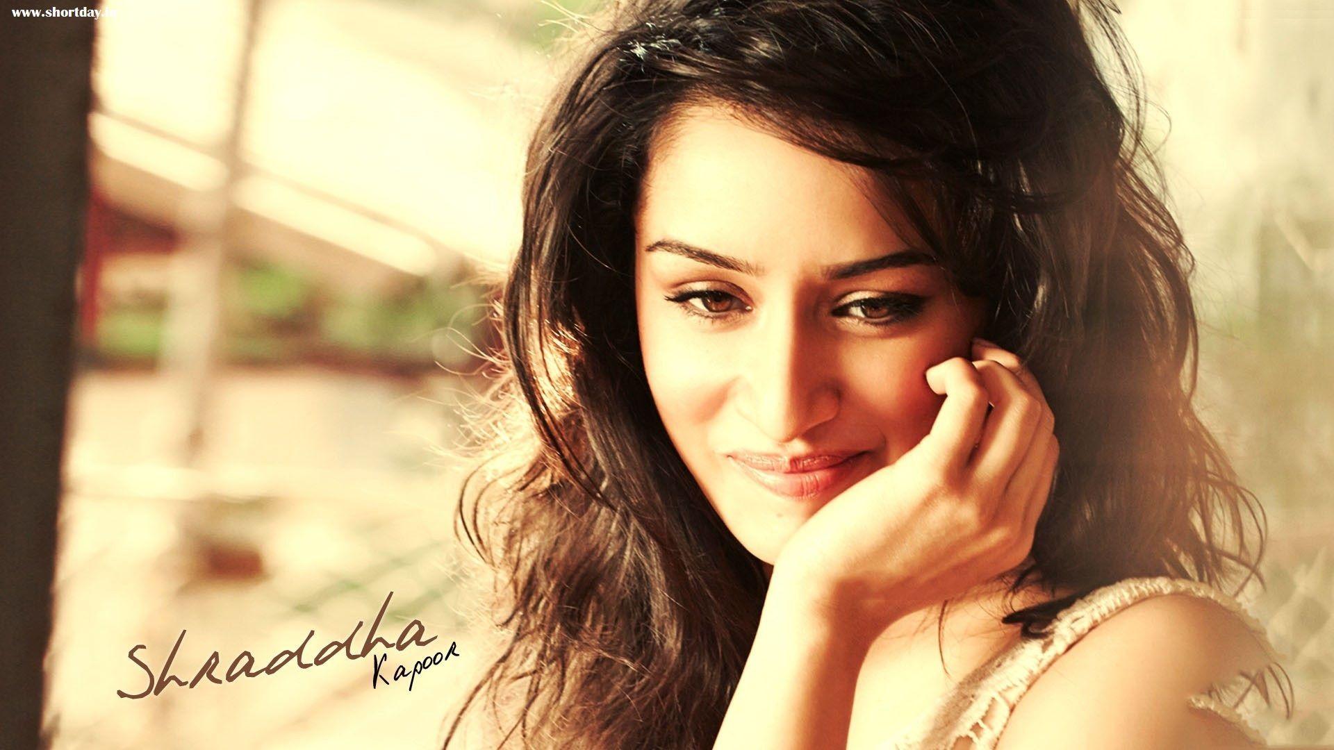 Shraddha Kapoor Desktop Wallpaper Free Shraddha Kapoor