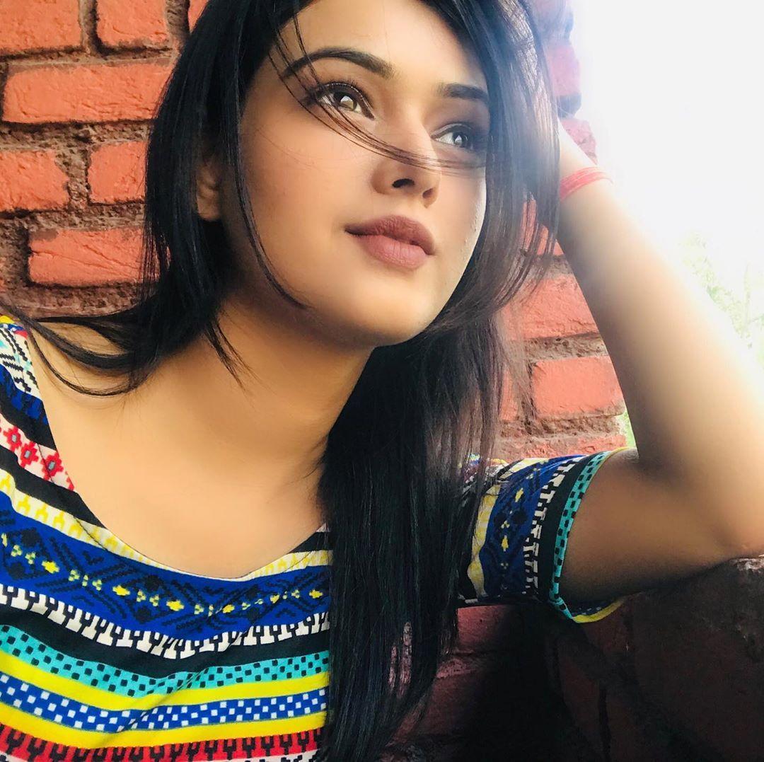 Neha Solanki Image. Download HD Photo, Stills