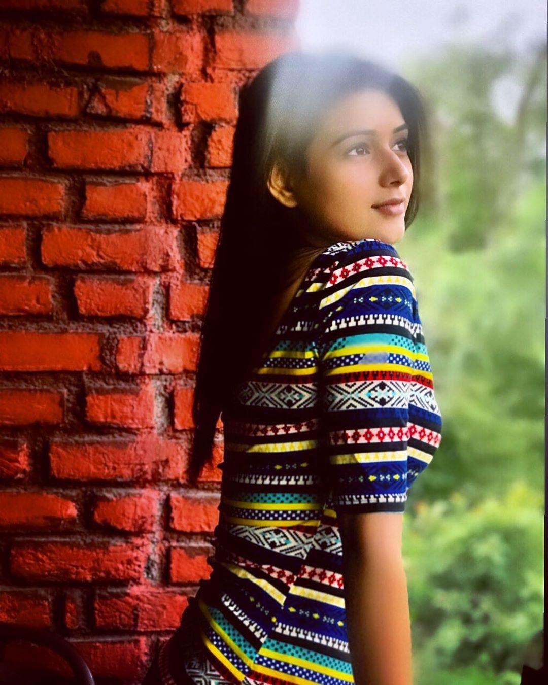 Neha Solanki Image. Download HD Photo, Stills