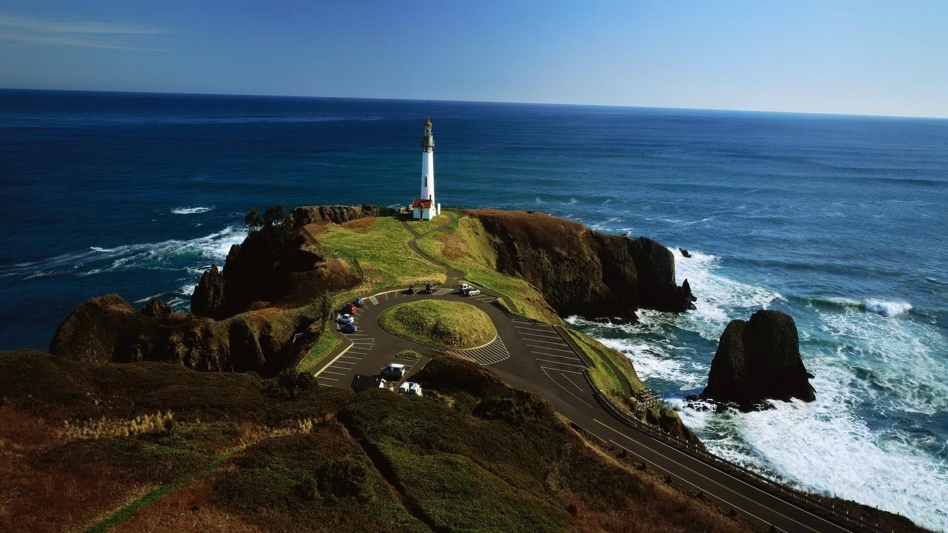 Lighthouse on the coast Wallpaper