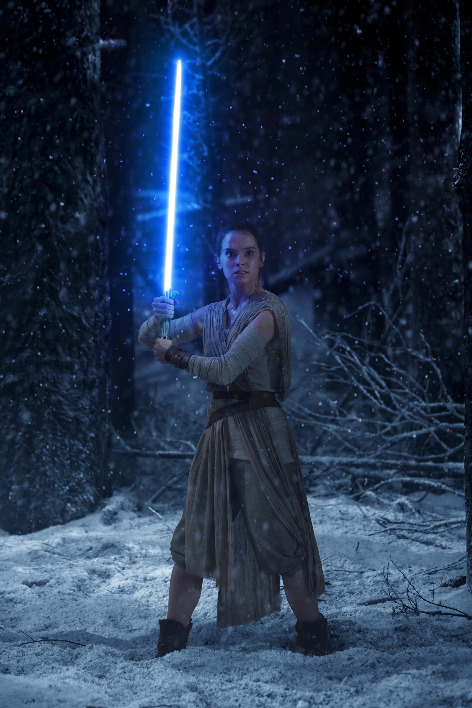 New Star Wars theory suggests Daisy Ridley's Rey could be