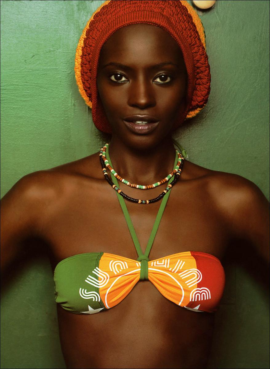 Kiara Kabukuru wallpaper